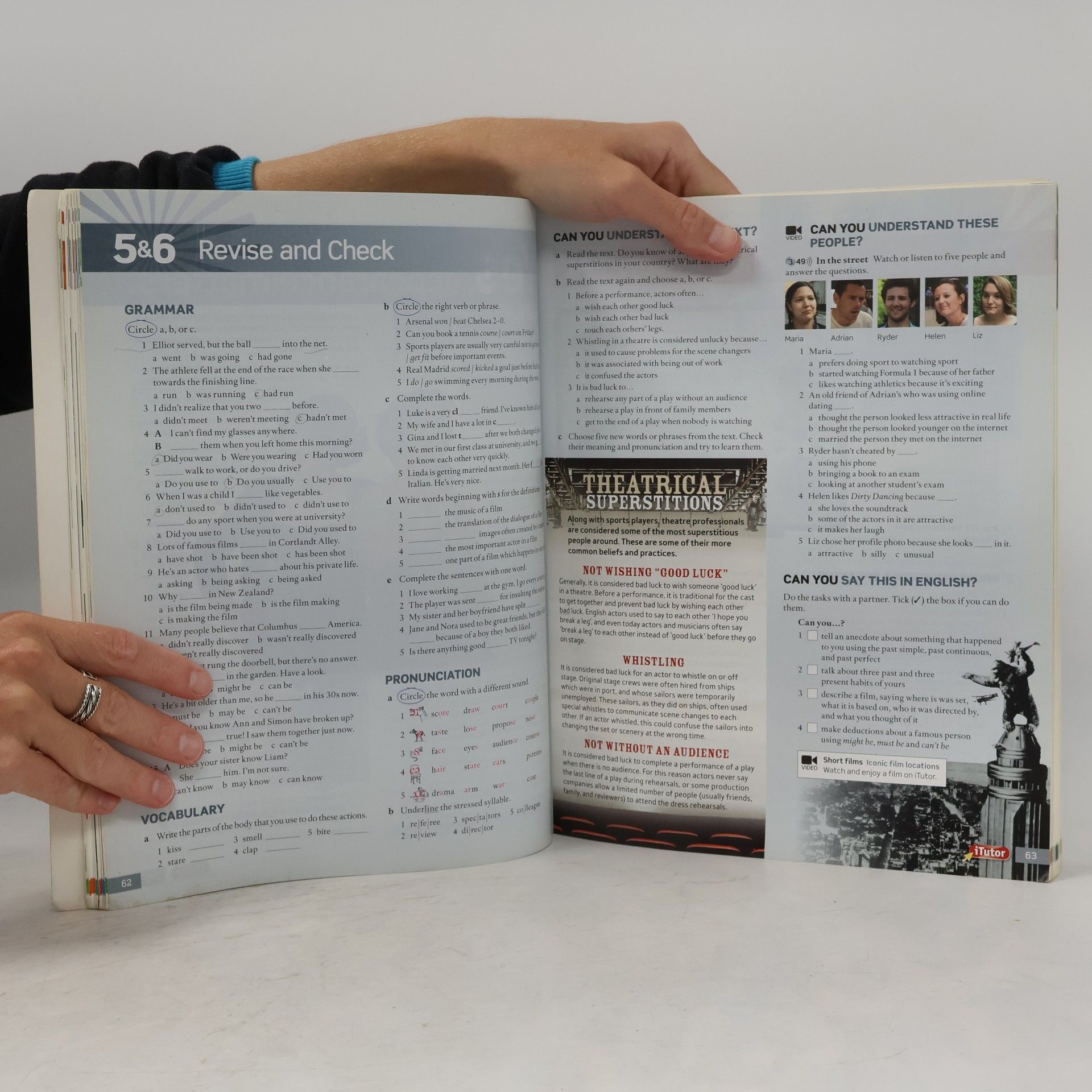 Christina Latham-Koenig English file. Intermediate. Student's book