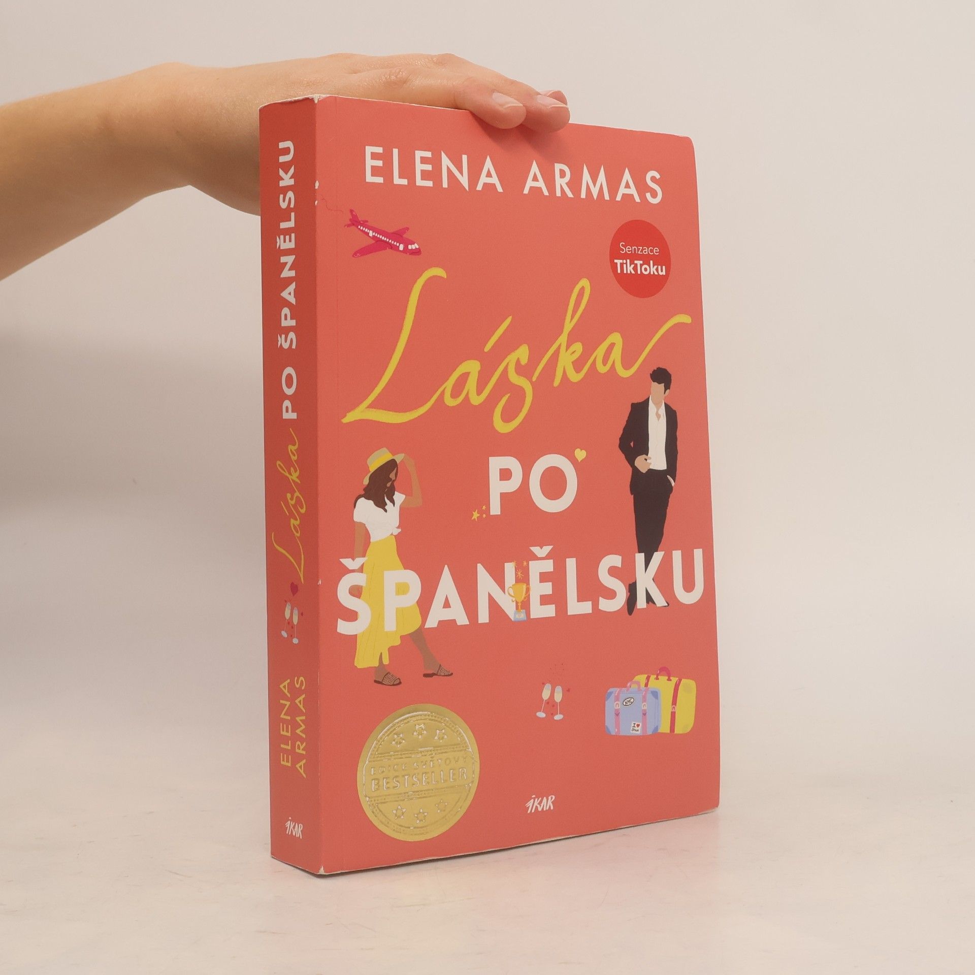 Elena Armas Láska po španělsku