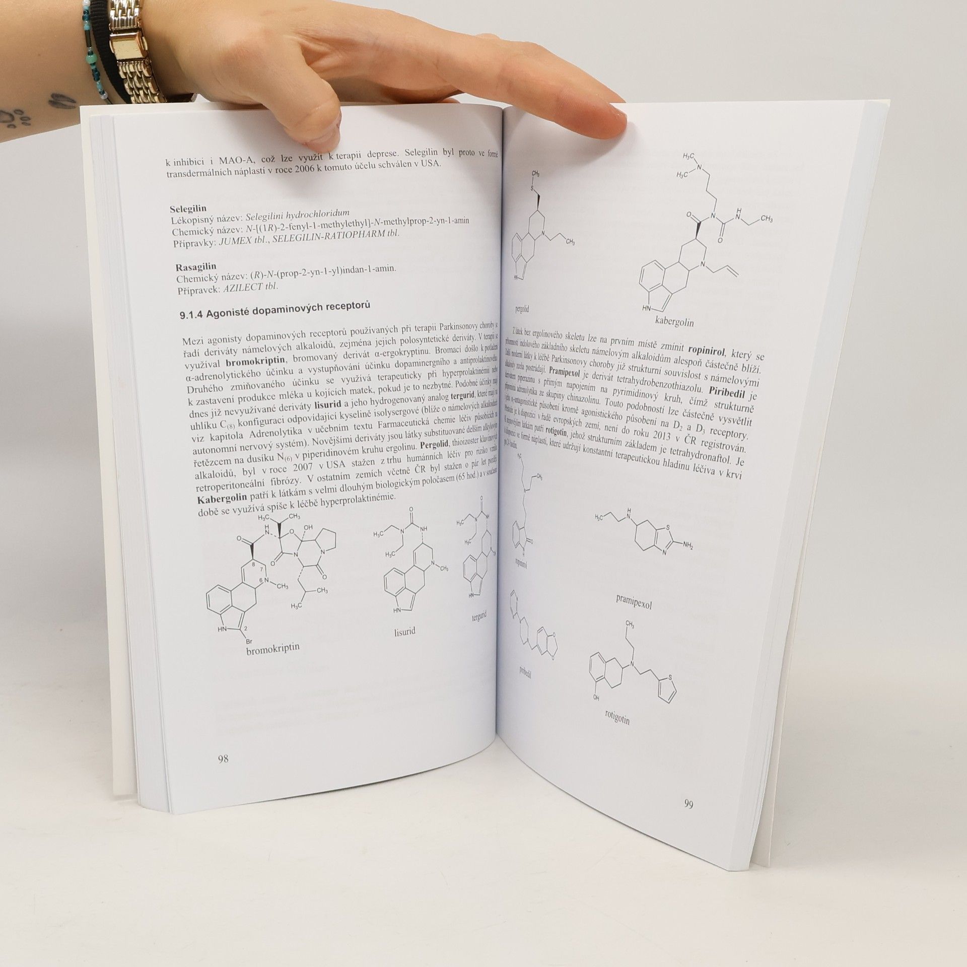 Martin Doležal Farmaceutická chemie léčiv působících na centrální nervový systém