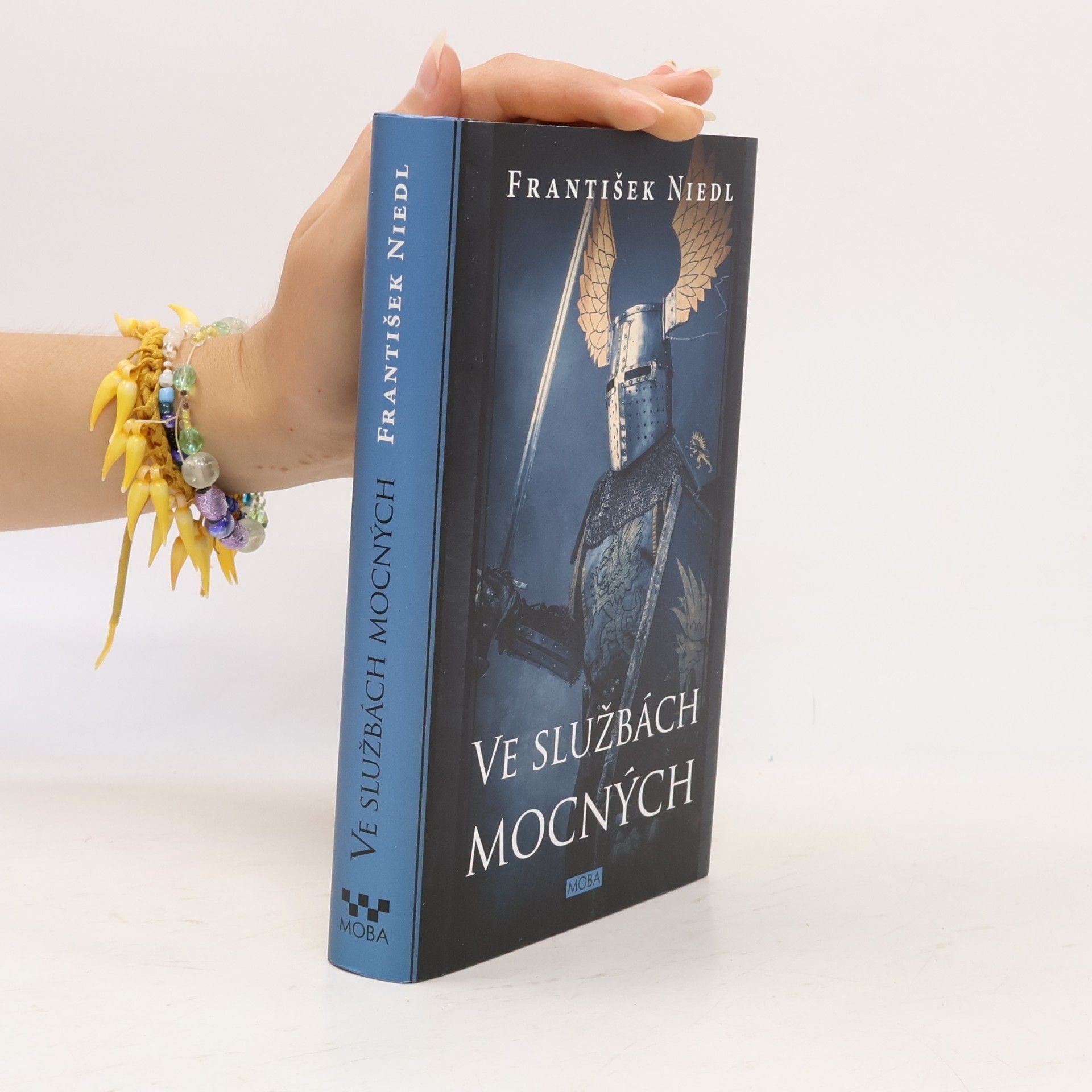 Ve službách mocných