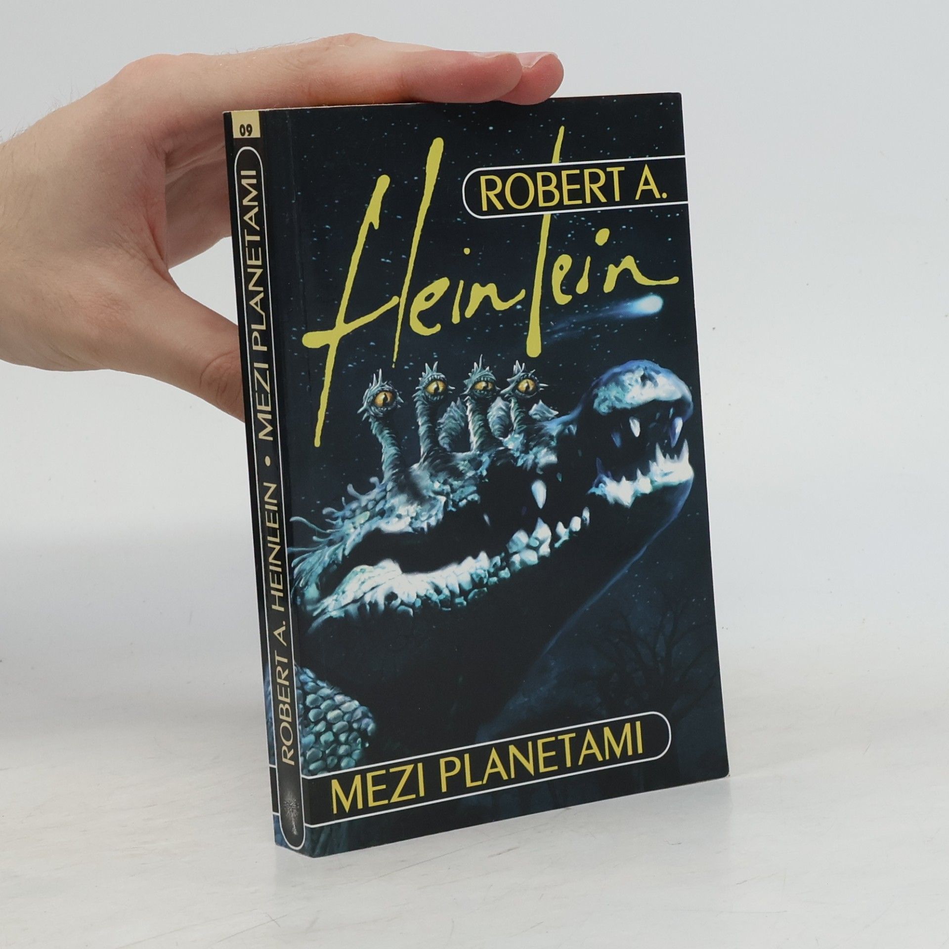 Robert A. Heinlein Mezi planetami