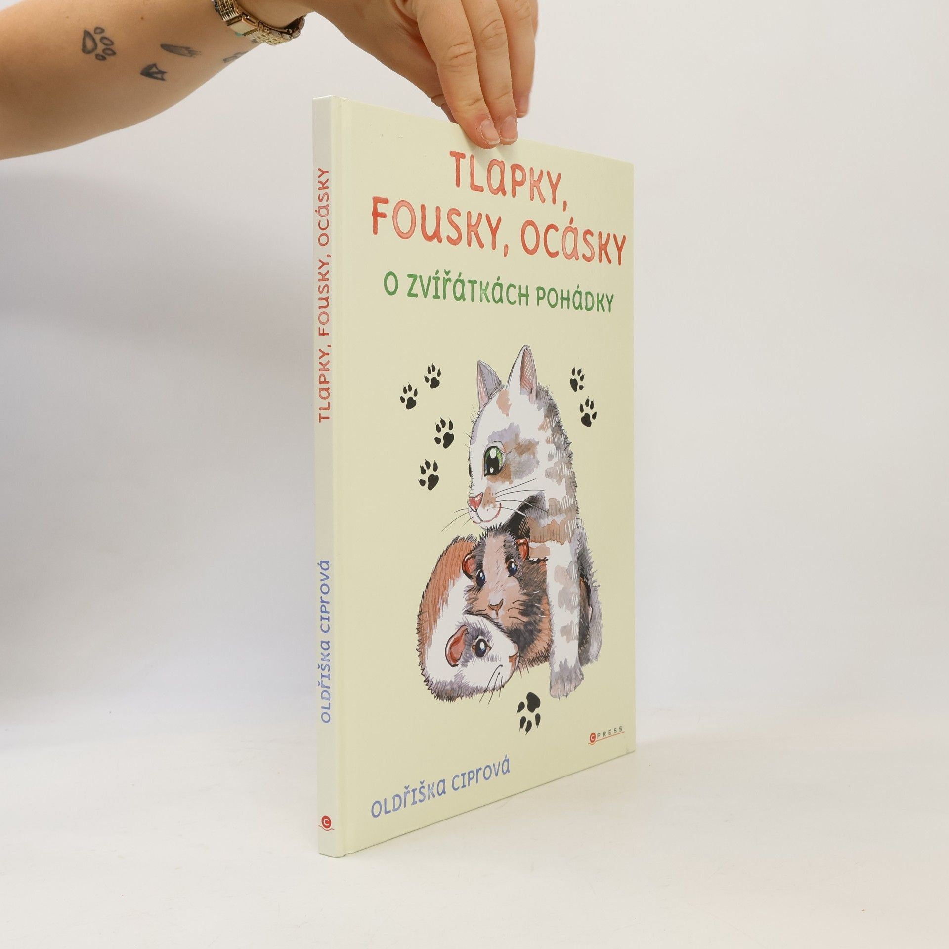 Tlapky, fousky, ocásky : o zvířátkách pohádky