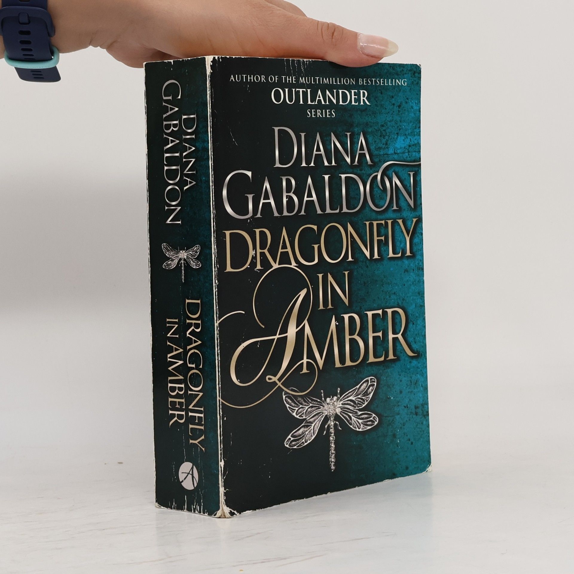 Diana Gabaldon Dragonfly in amber