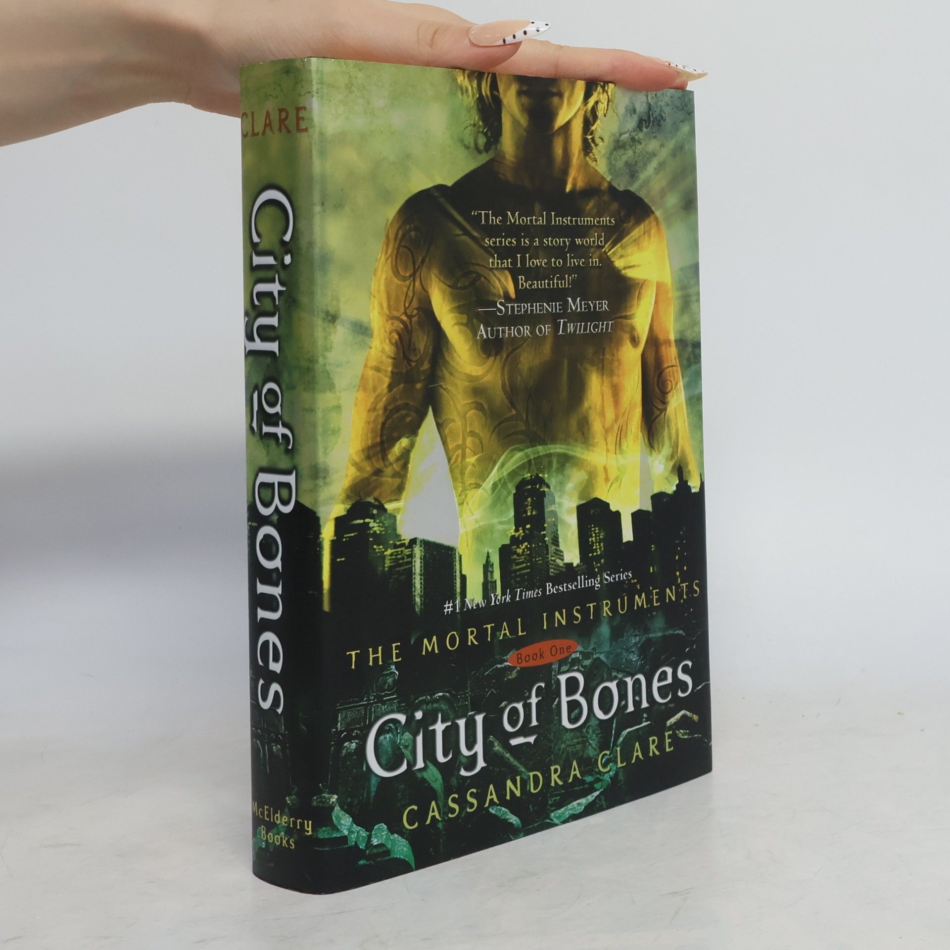 Cassandra Clare City of Bones