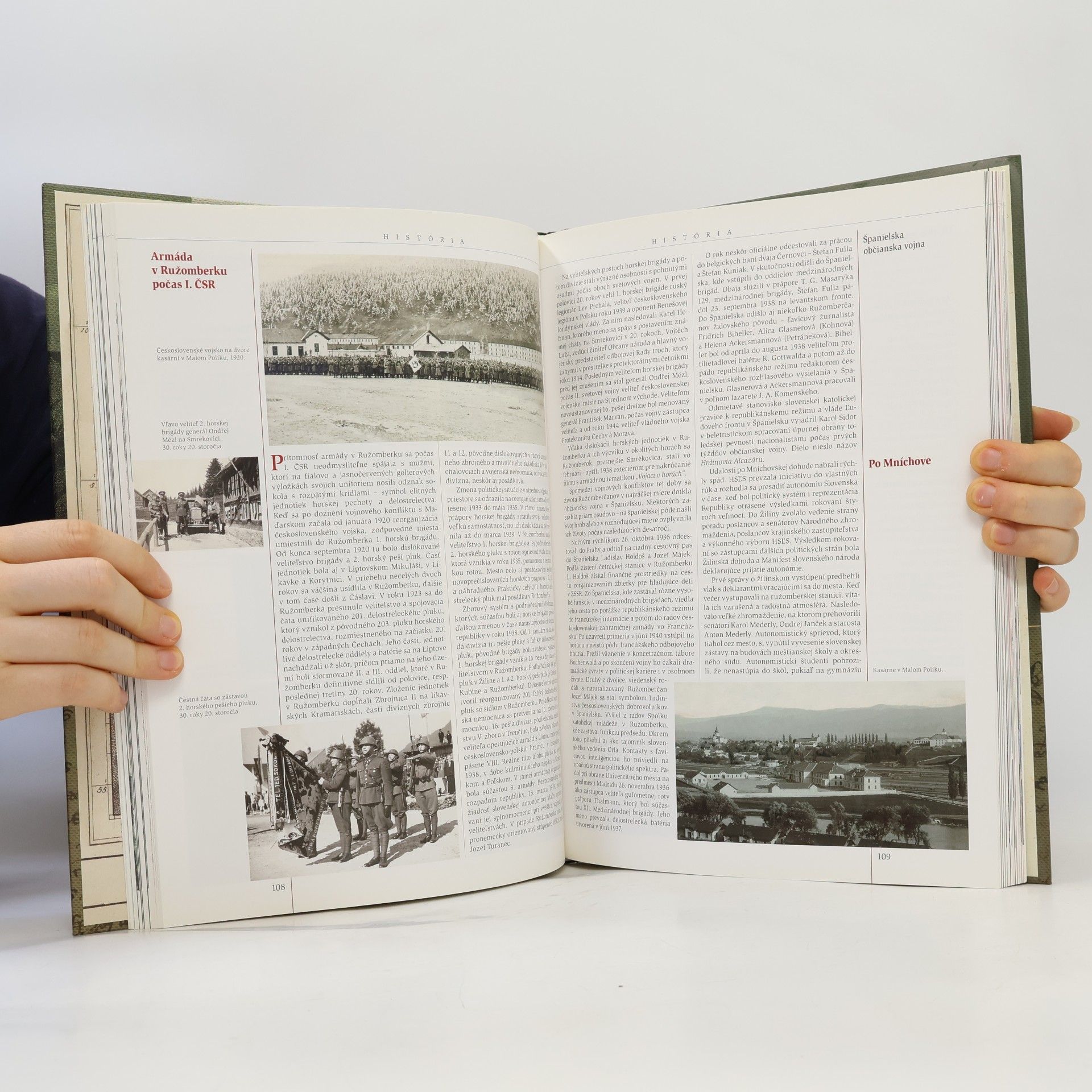 Peter Dvorský Ružomberok - Monografia mesta