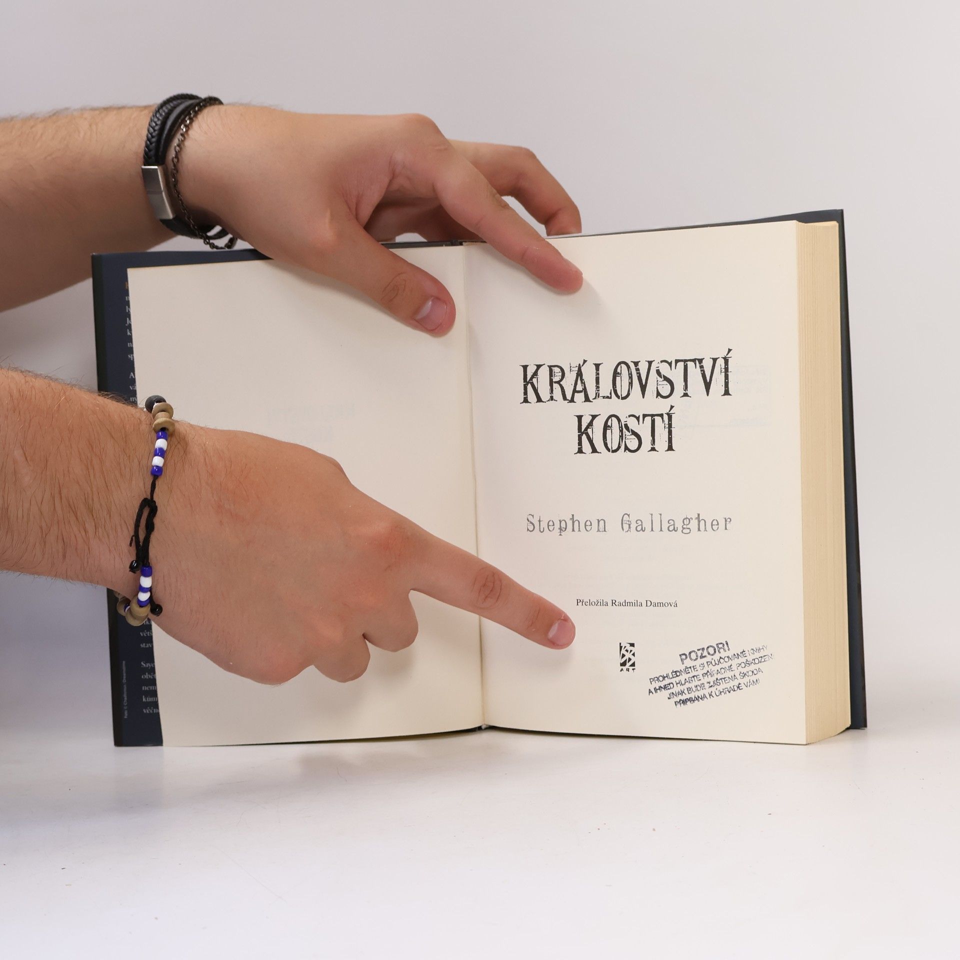 Stephen Gallagher Království kostí