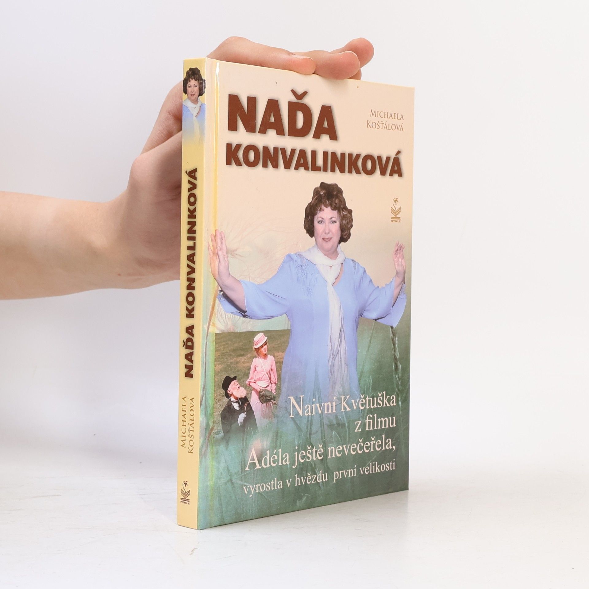 Naďa Konvalinková - Naivní Květuška z filmu Adéla ještě nevečeřela, vyrostla v hvězdu první velikosti