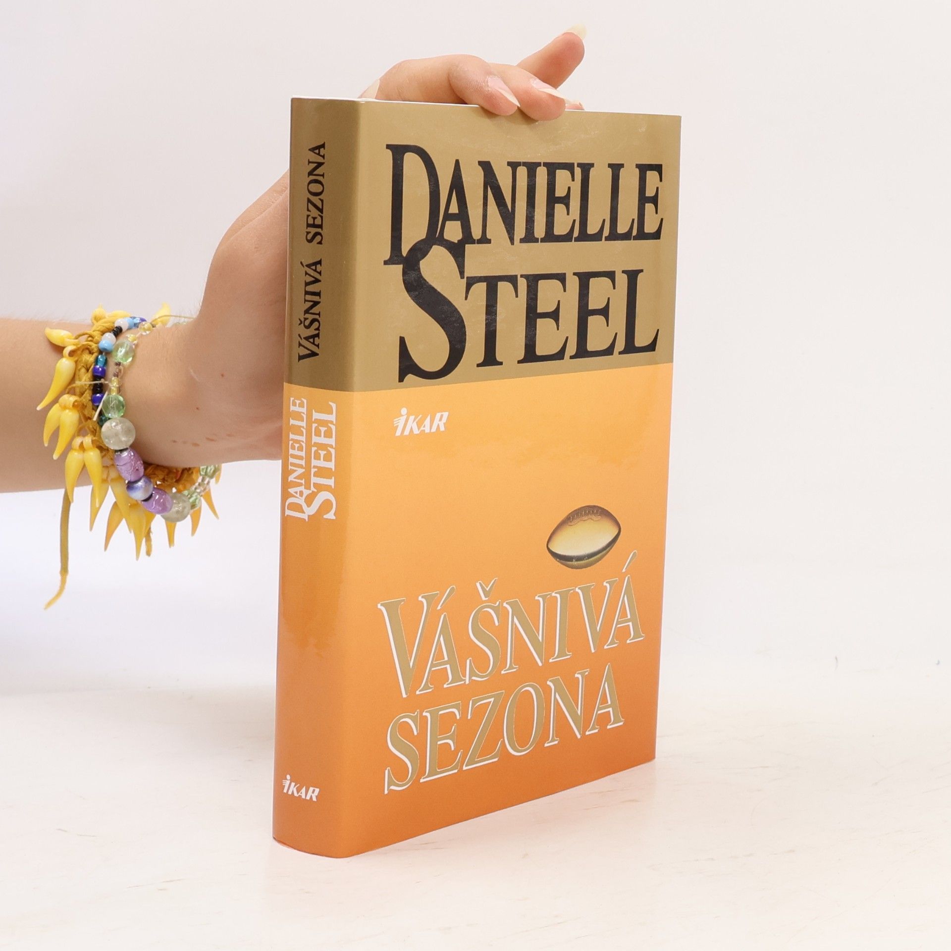 Danielle Steel Vášnivá sezona
