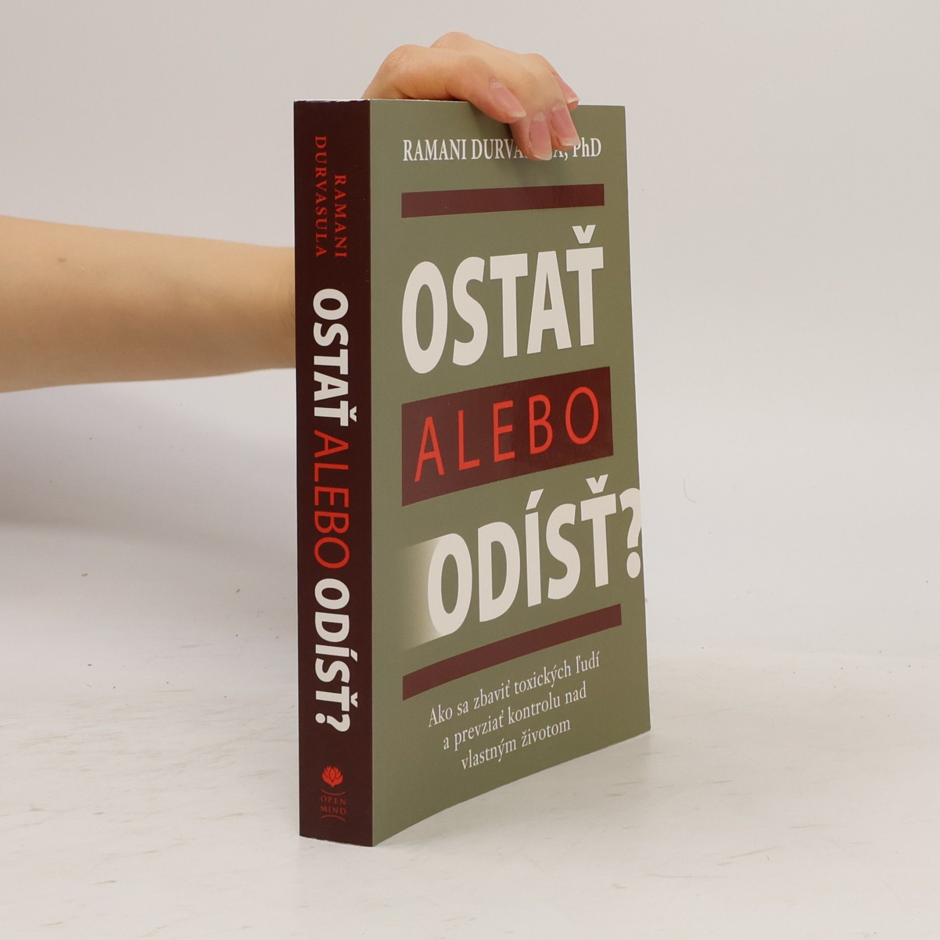 Ramani S. Durvasula Ostať alebo odísť?