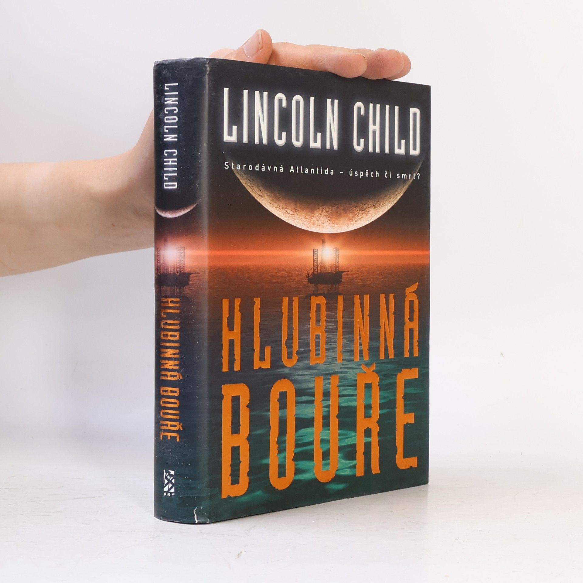 Lincoln Child Hlubinná bouře