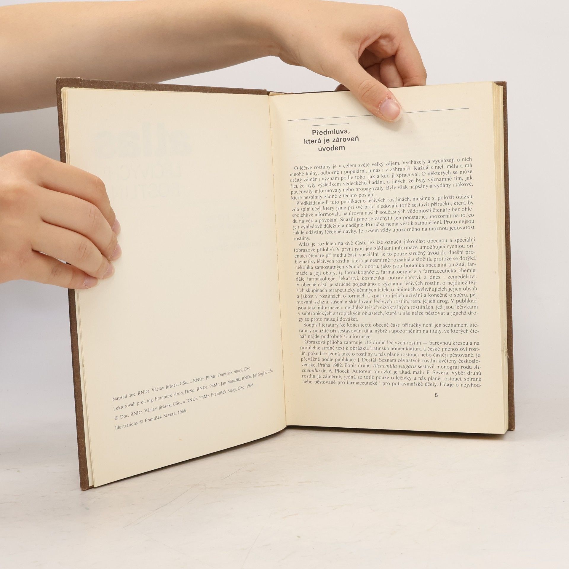 František Starý Atlas léčivých rostlin