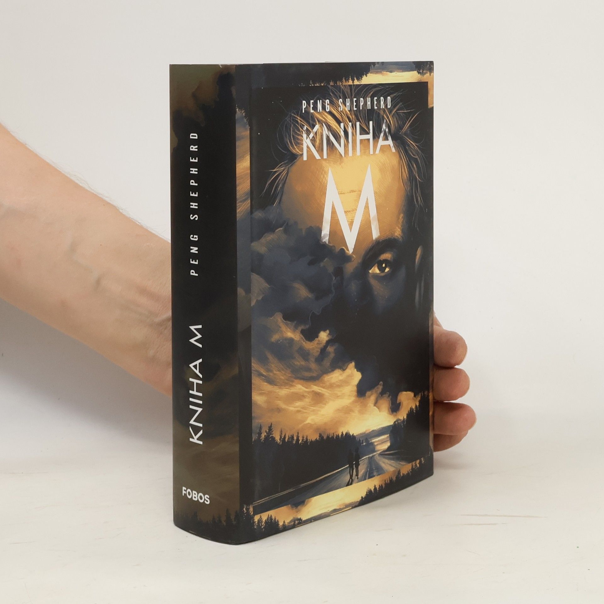 Peng Shepherd Kniha M