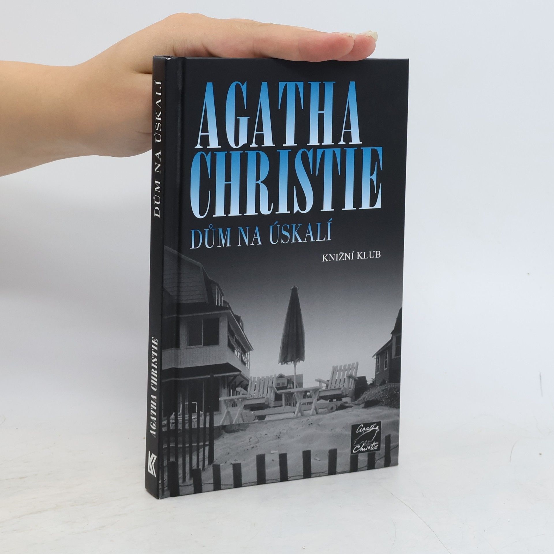 Agatha Christie Dům na úskalí