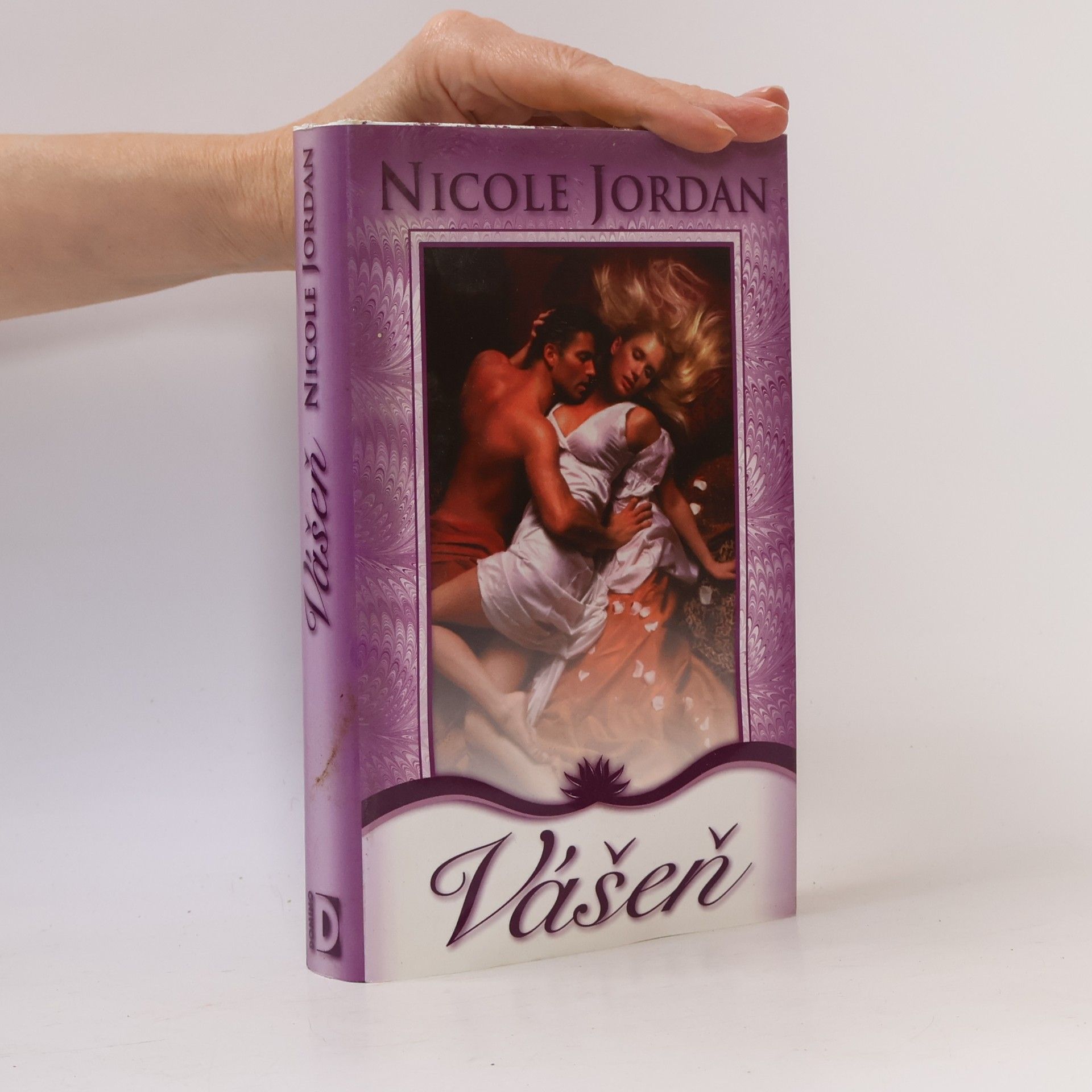 Nicole Jordan Vášeň