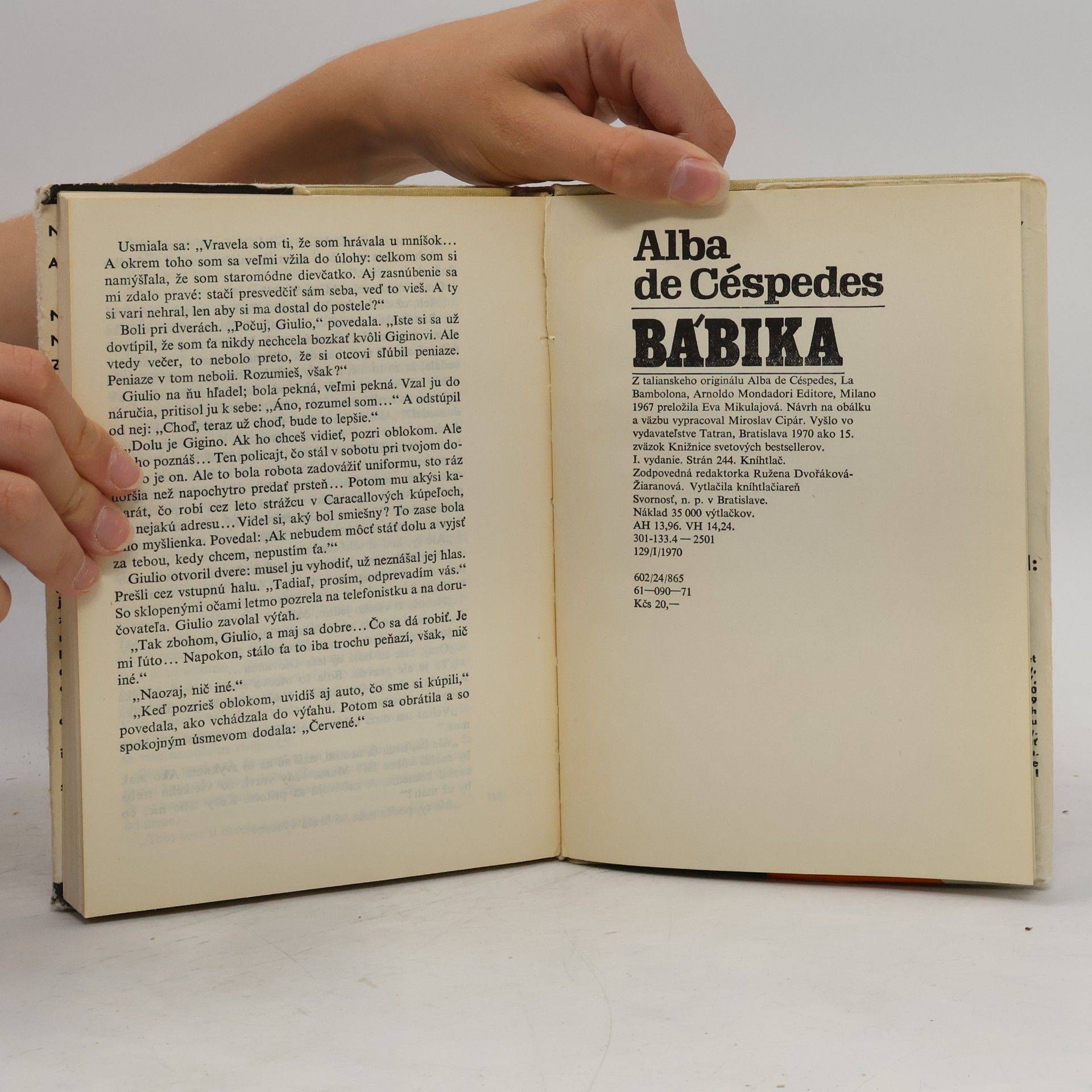 Alba de Céspedes Bábika