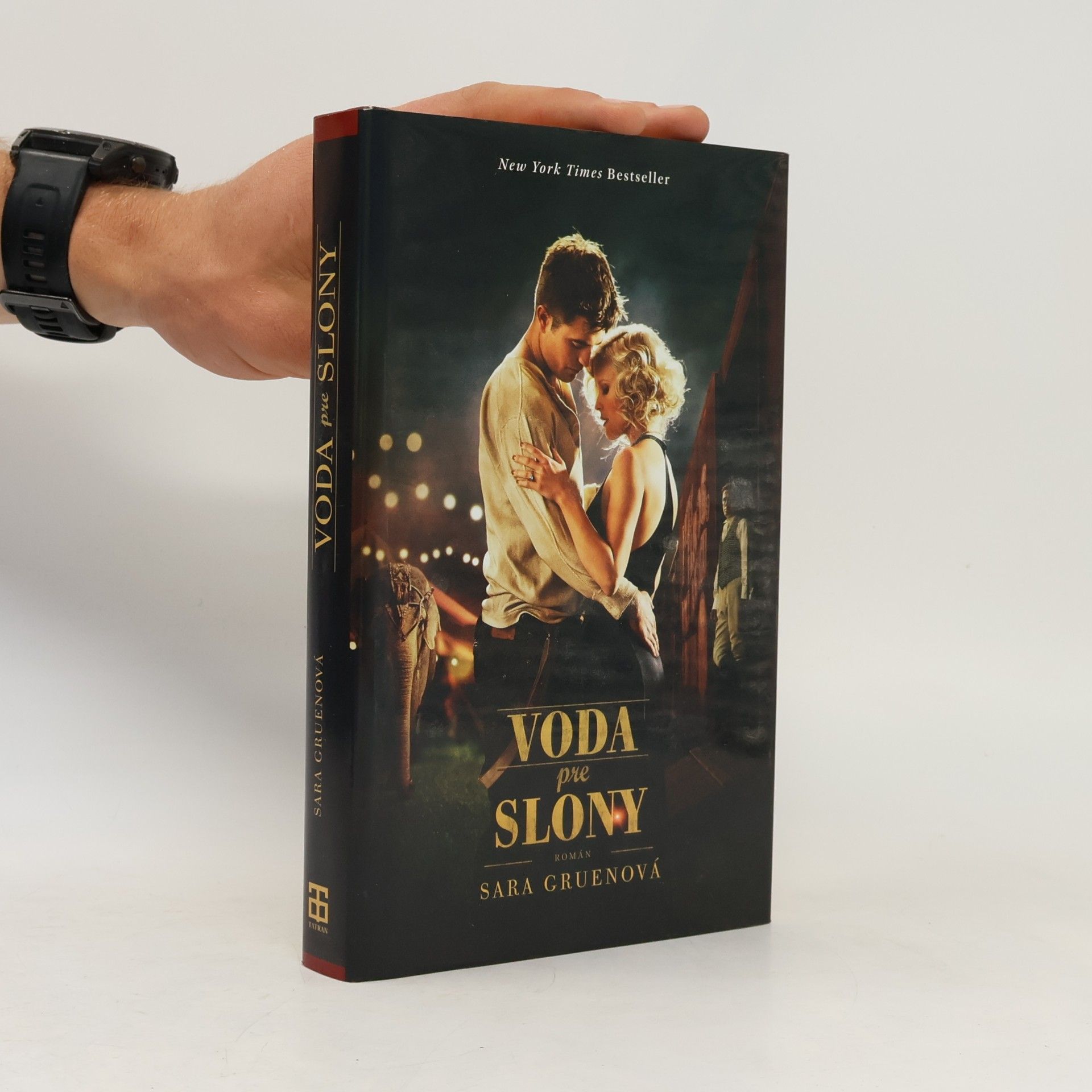 Sara Gruen Voda pre slony