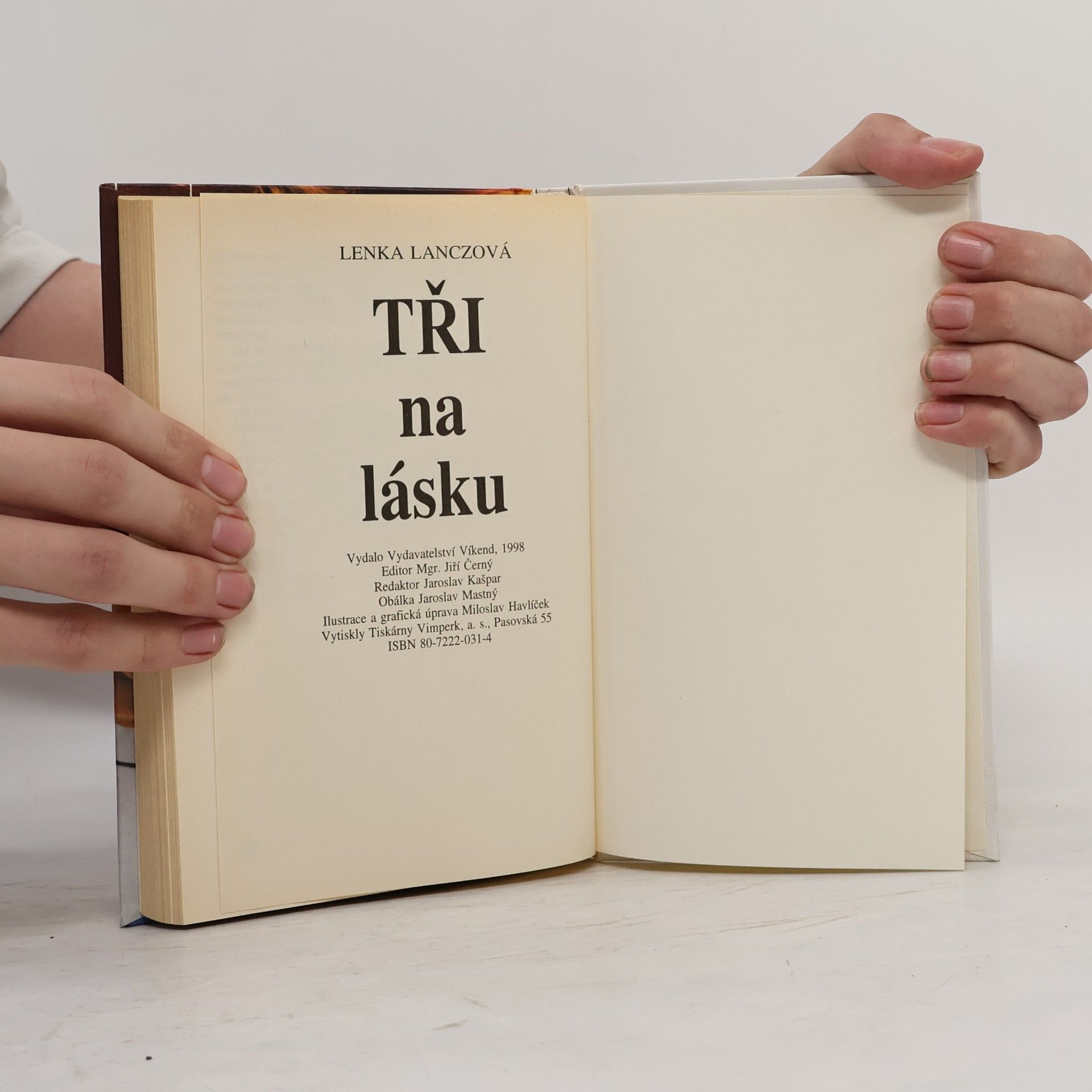 Lenka Lanczová Tři na lásku