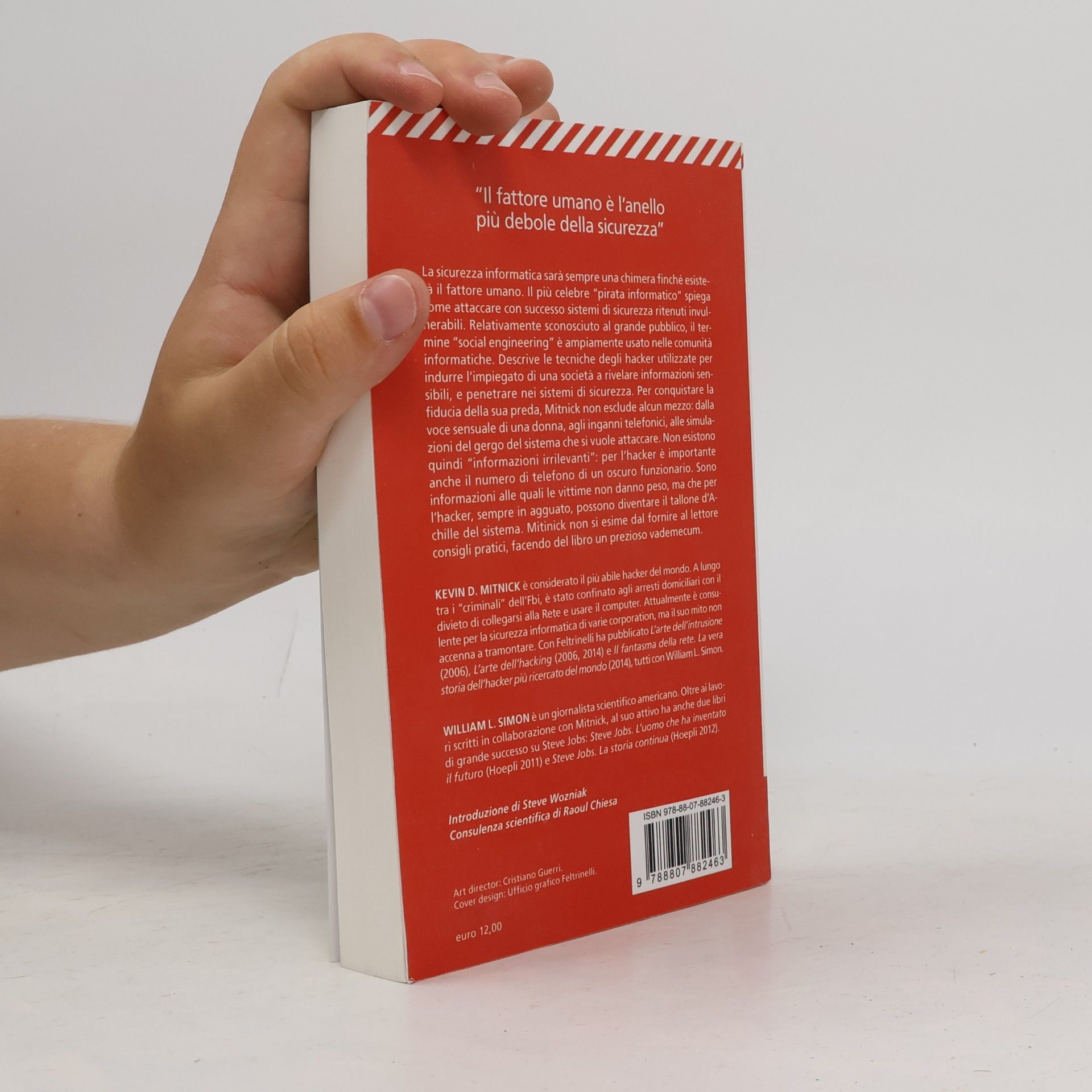 Kevin D. Mitnick Universale Economica. Saggi - 8246: L'arte dell'inganno