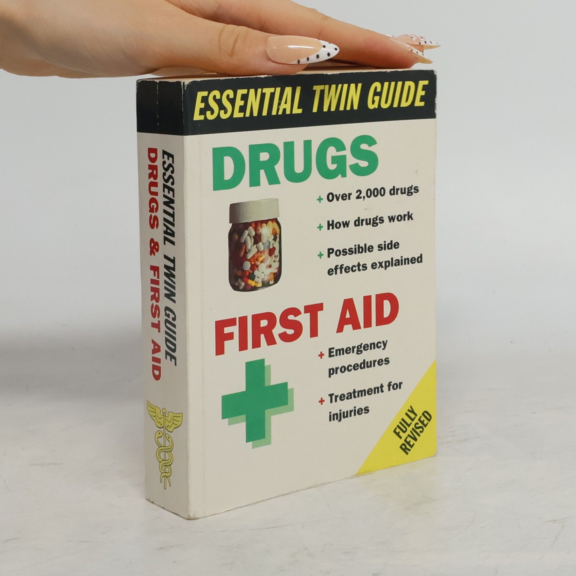 Autorenkollektiv Essential Twin Guide Drugs & First Aid - Fully Revised