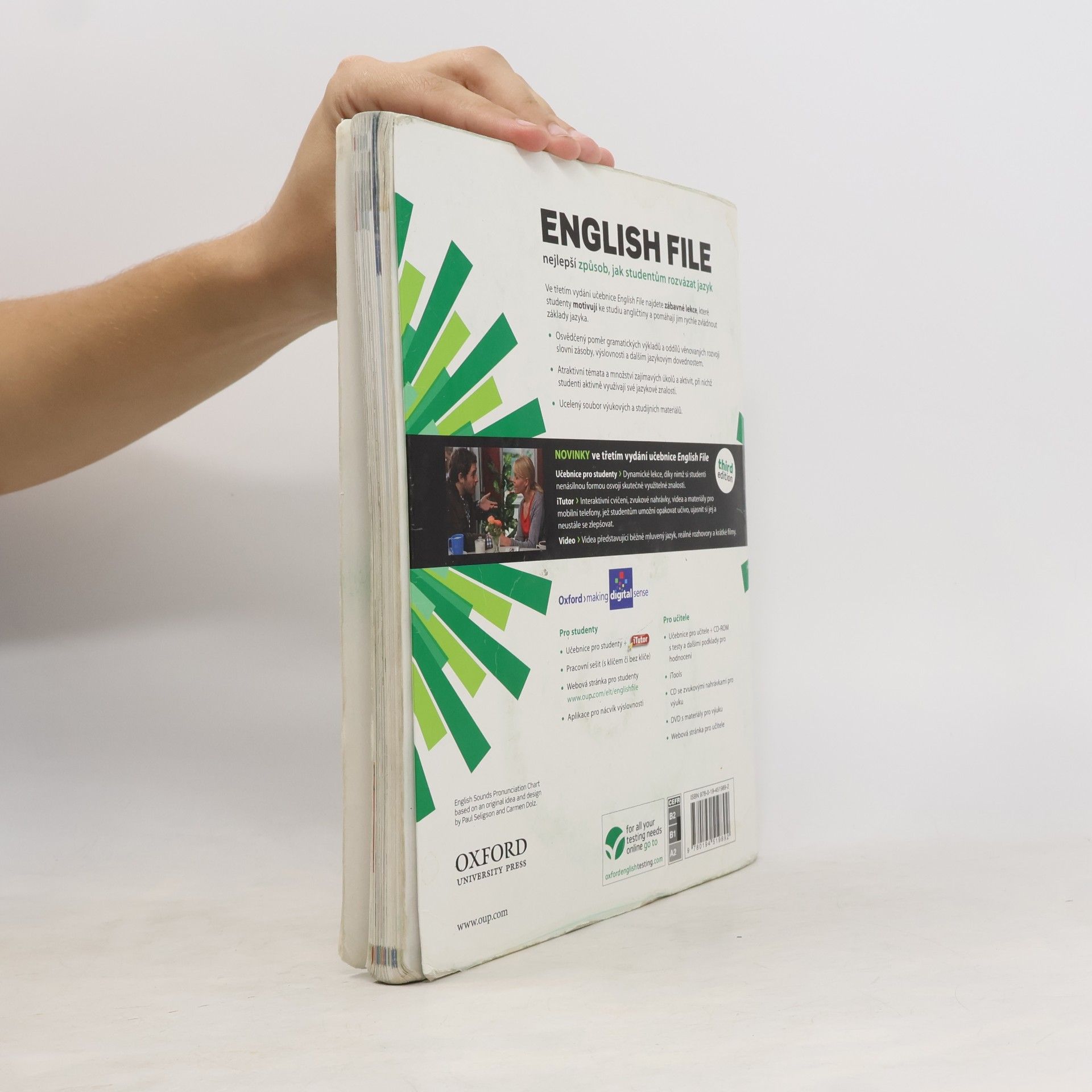 Christina Latham-Koenig English file. Intermediate. Student's book