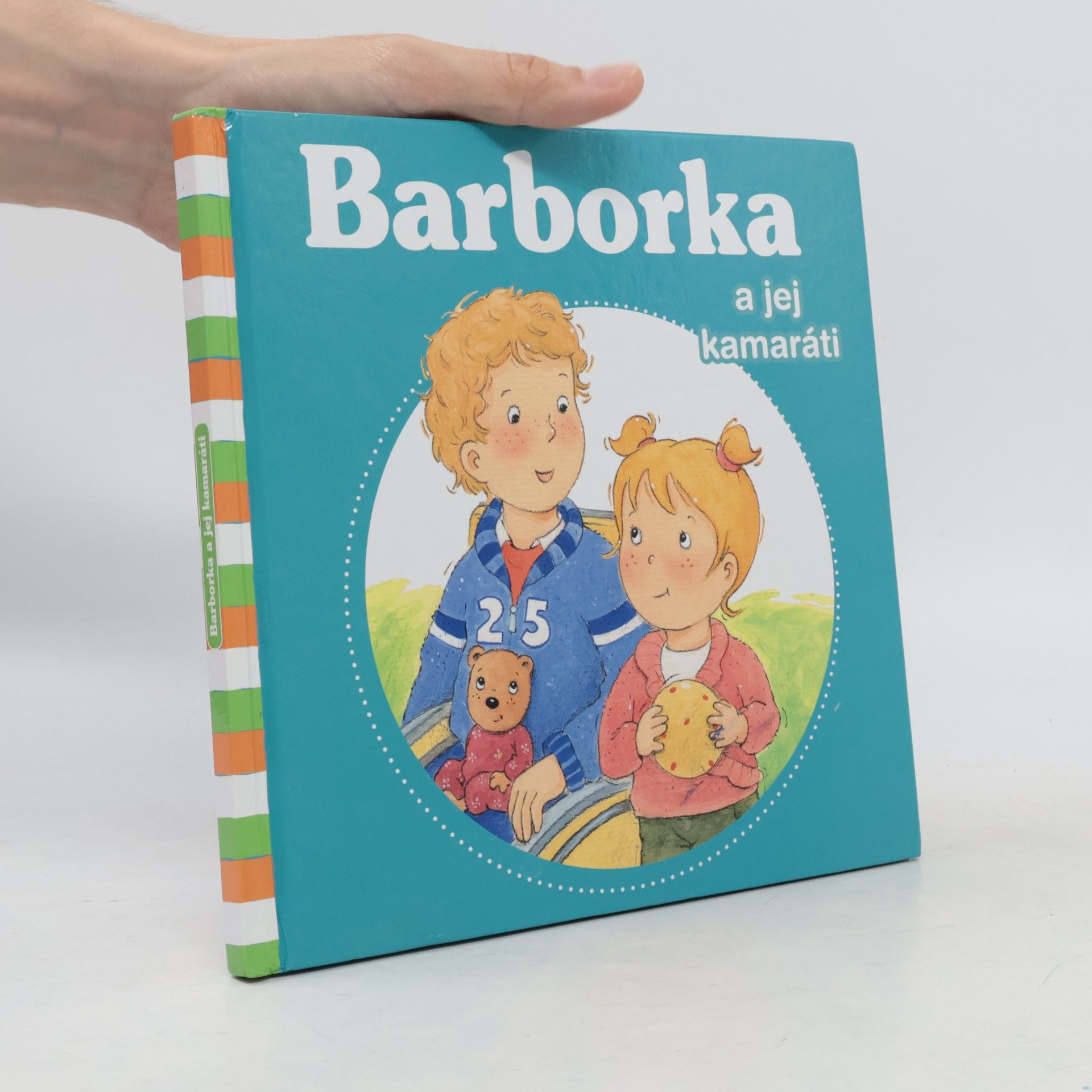 Aline de Pétigny Barborka a jej kamaráti