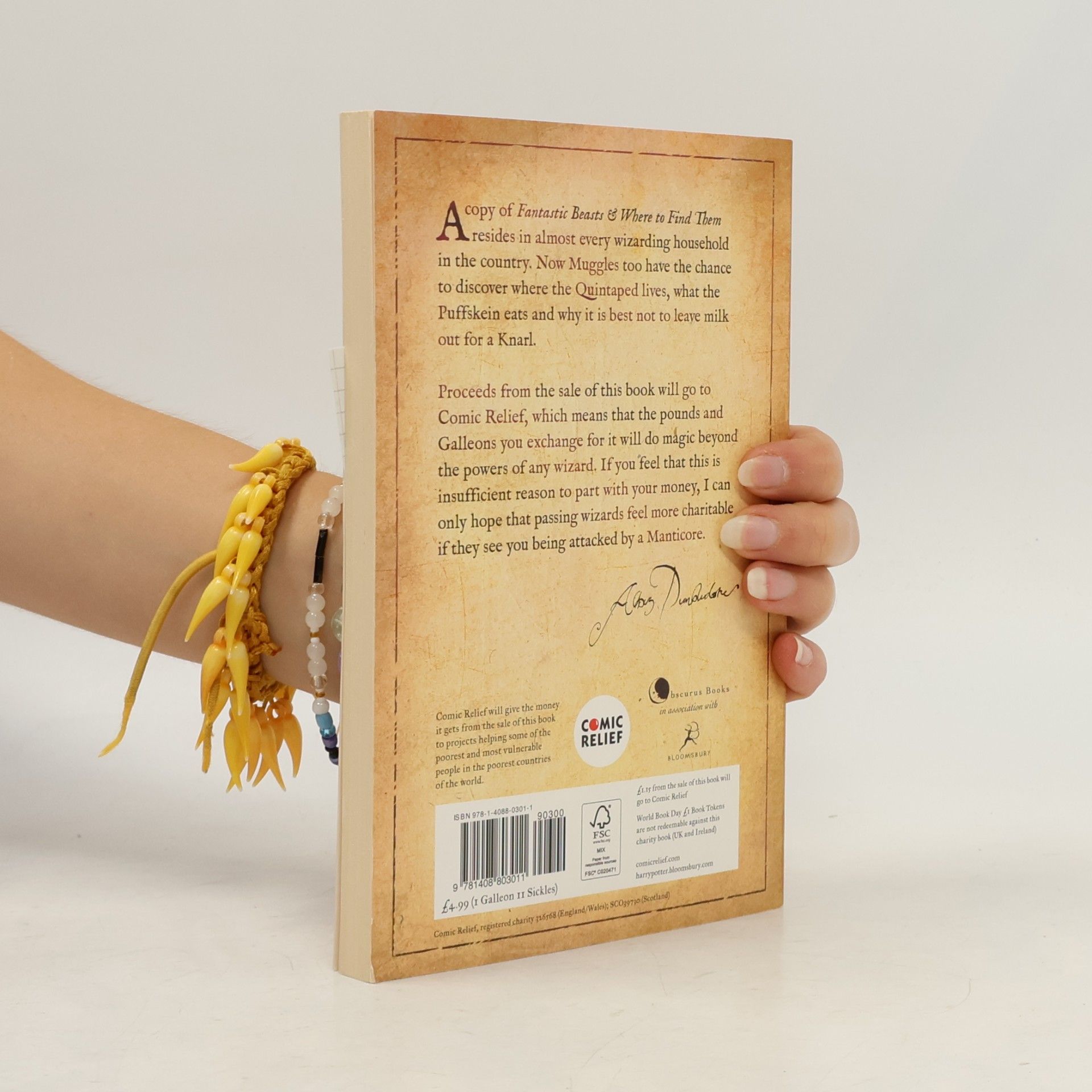 J. K. Rowling Fantastic beasts & where to find them : newt scamander
