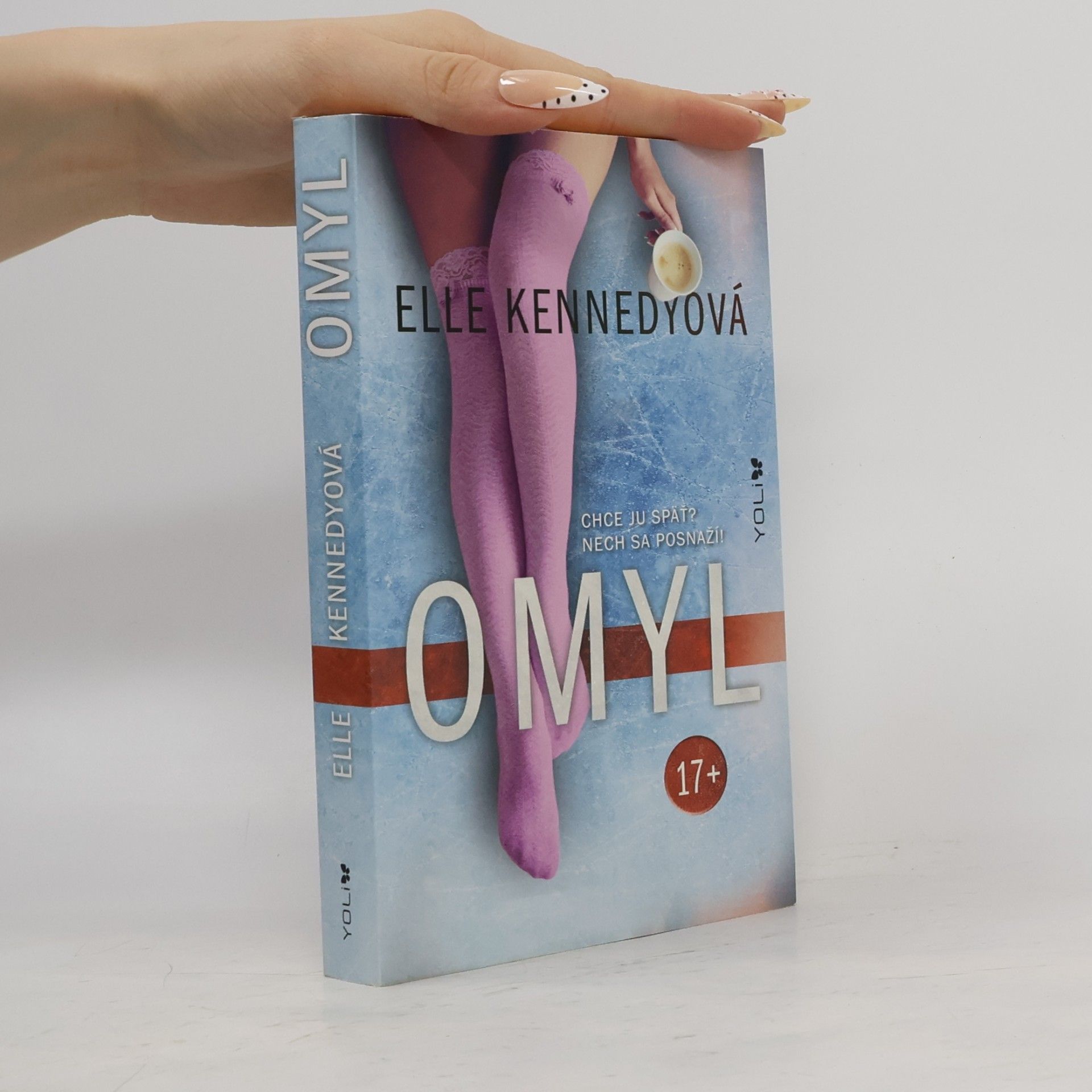 Elle Kennedy Omyl