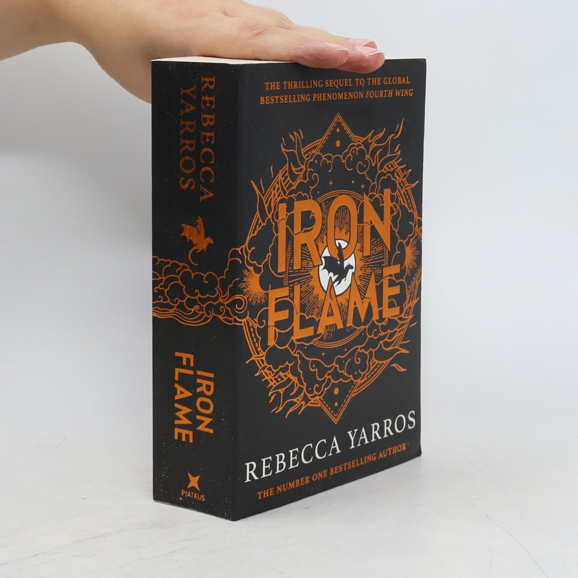 Rebecca Yarros Iron Flame