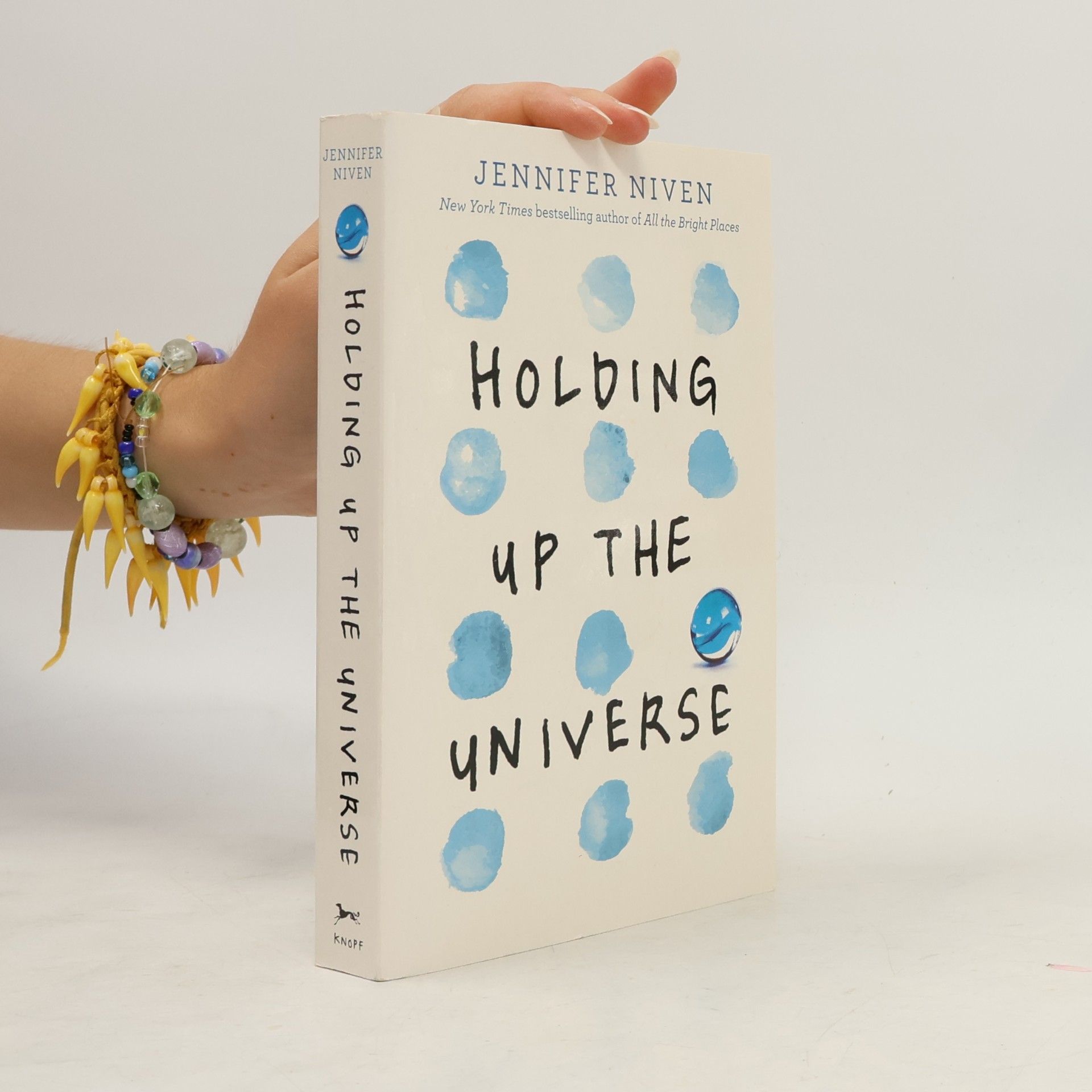Jennifer Niven Holding Up the Universe