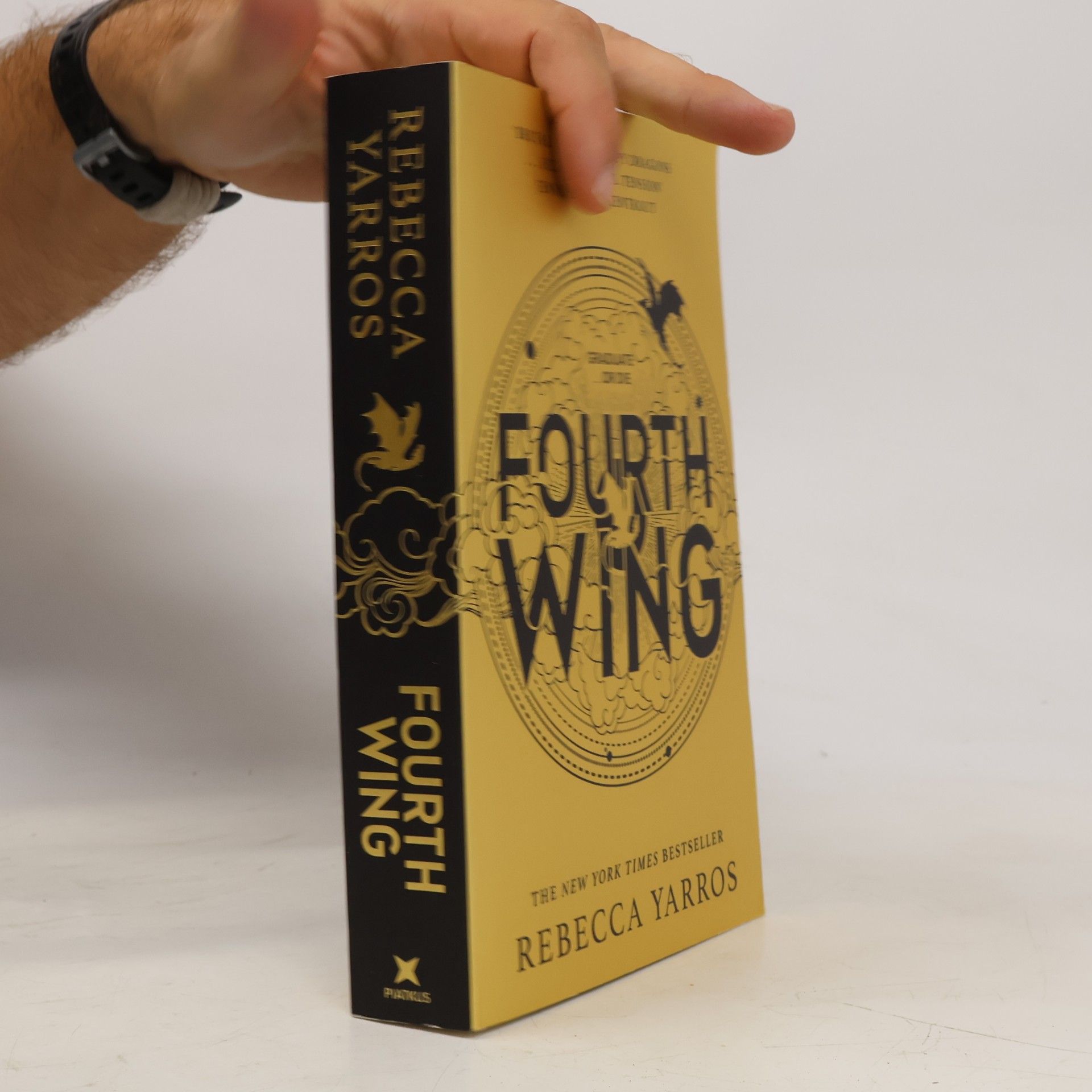 Rebecca Yarros Fourth Wing