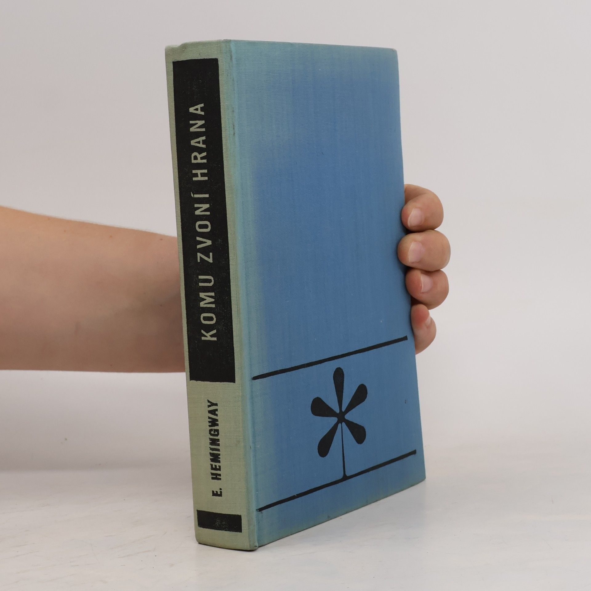 Ernest Hemingway Komu zvoní hrana