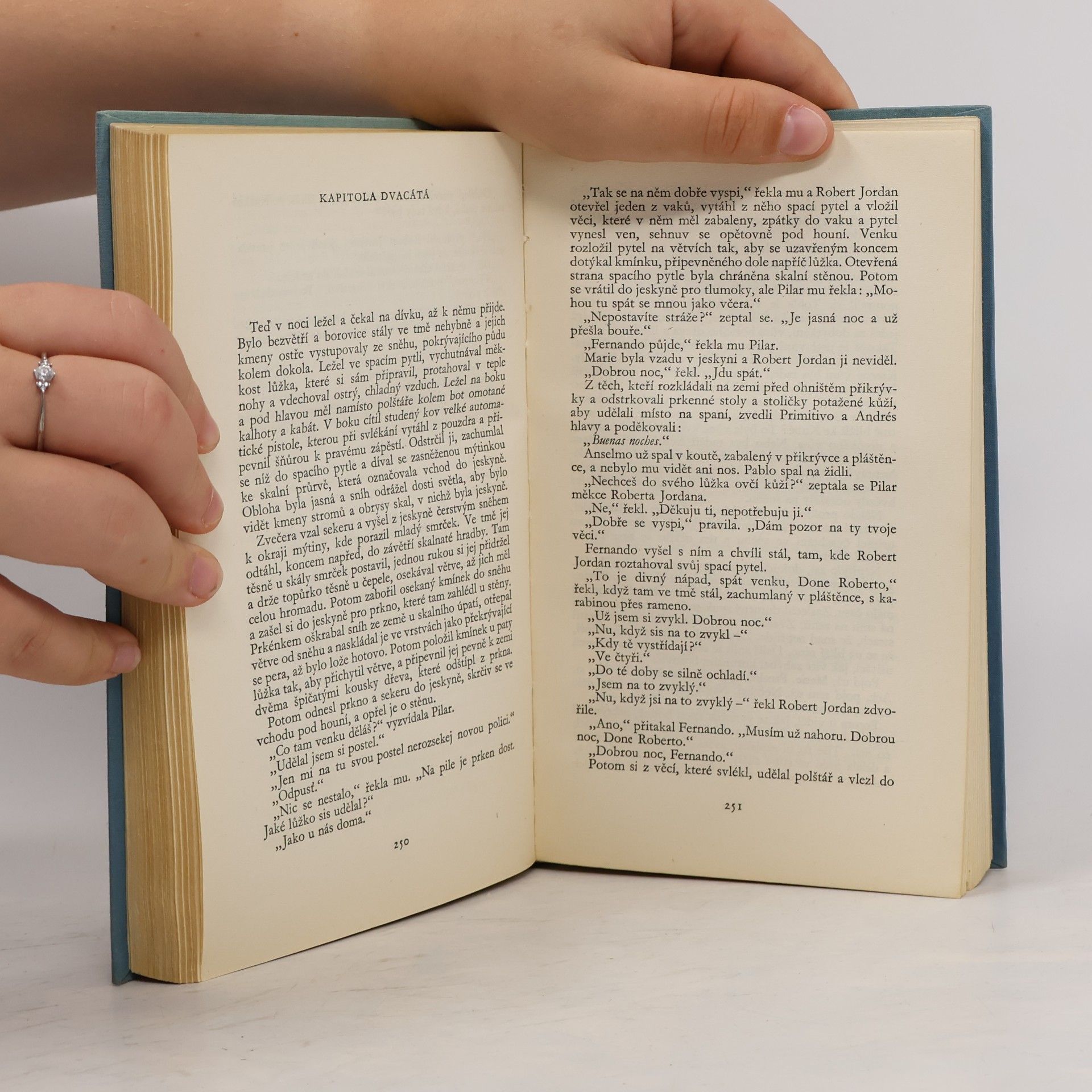 Ernest Hemingway Komu zvoní hrana
