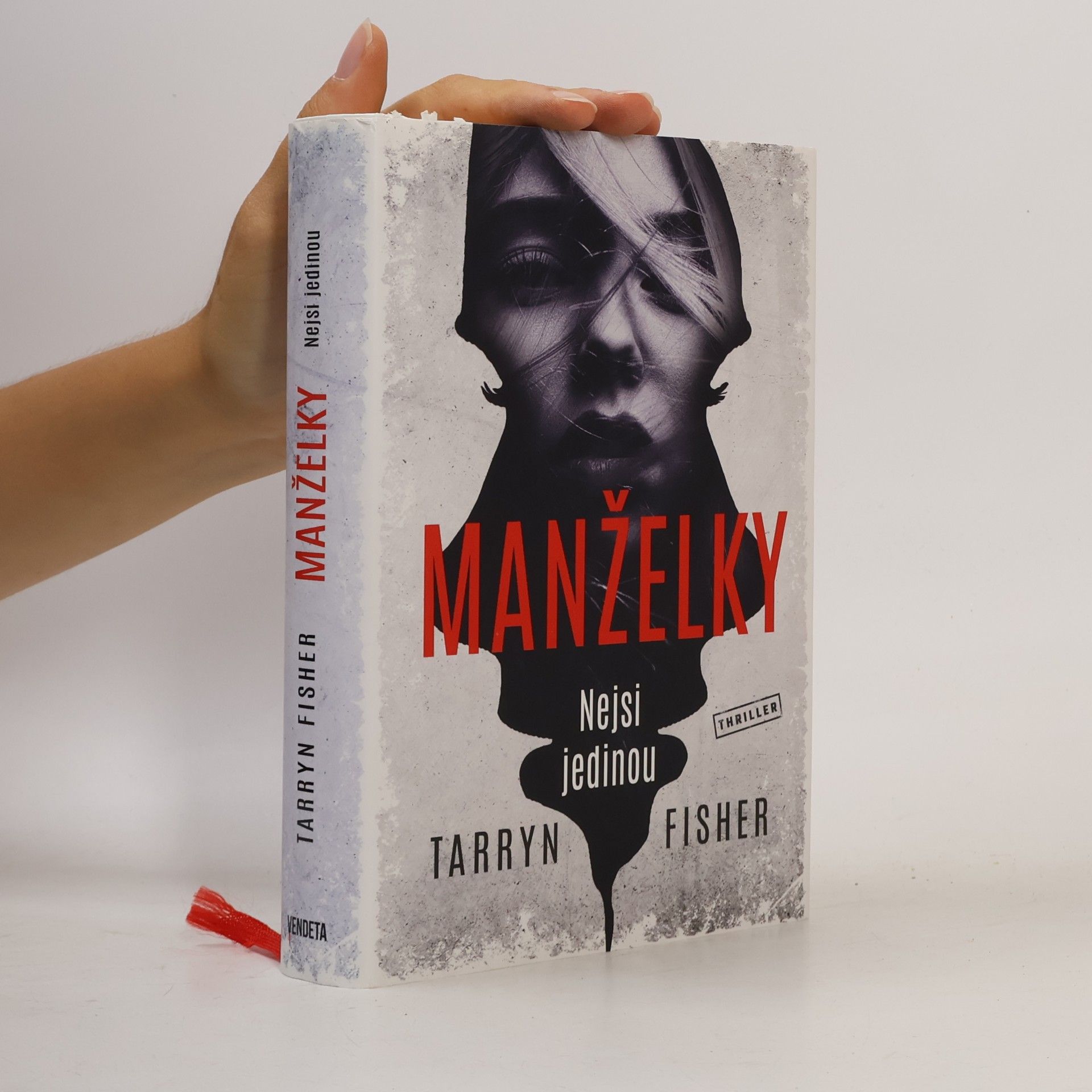 Tarryn Fisher Manželky