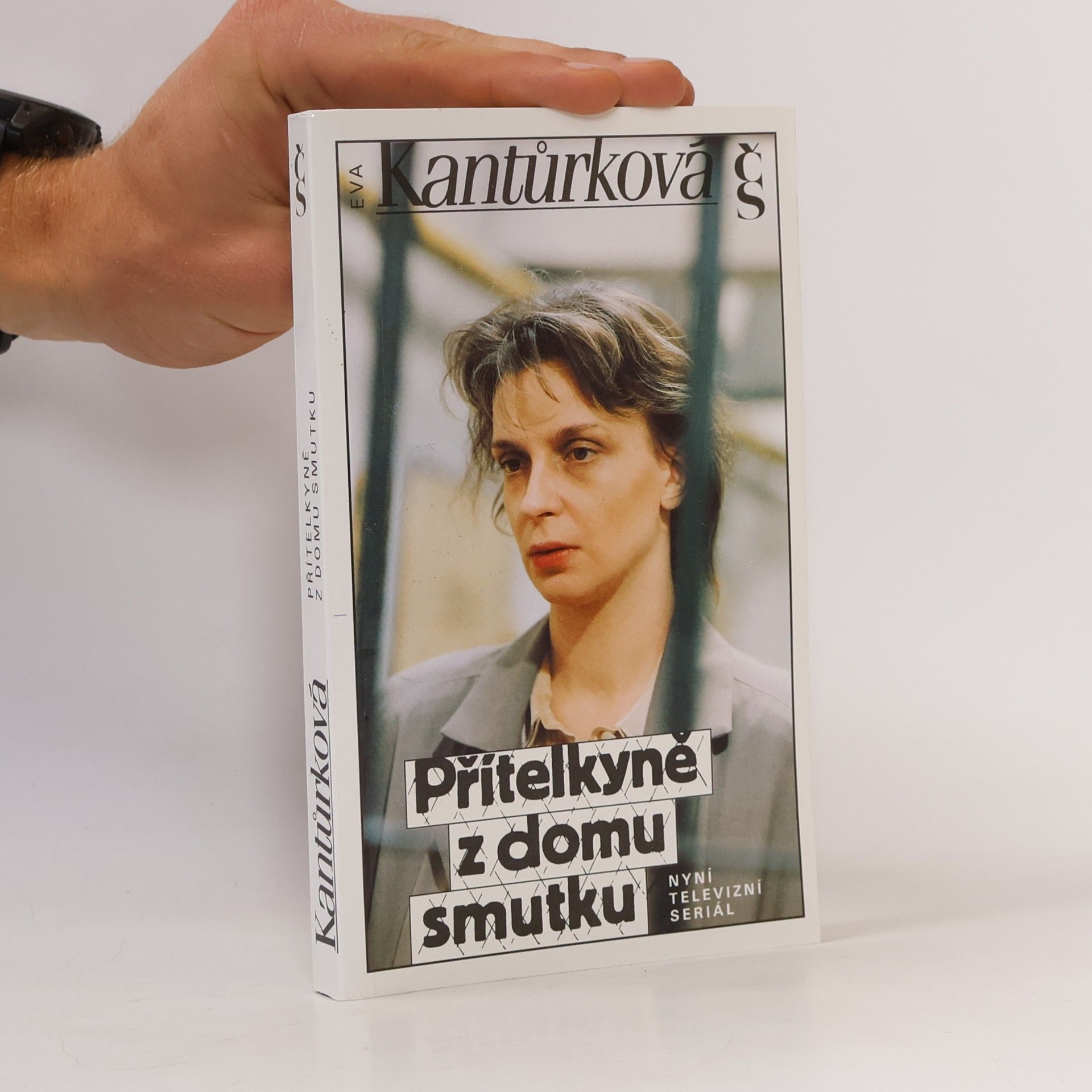 Eva Kantůrková Přítelkyně z domu smutku