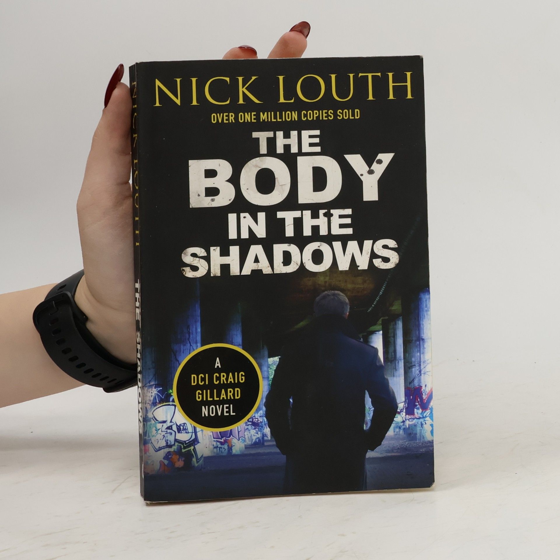 Nick Louth The Body in the Shadows