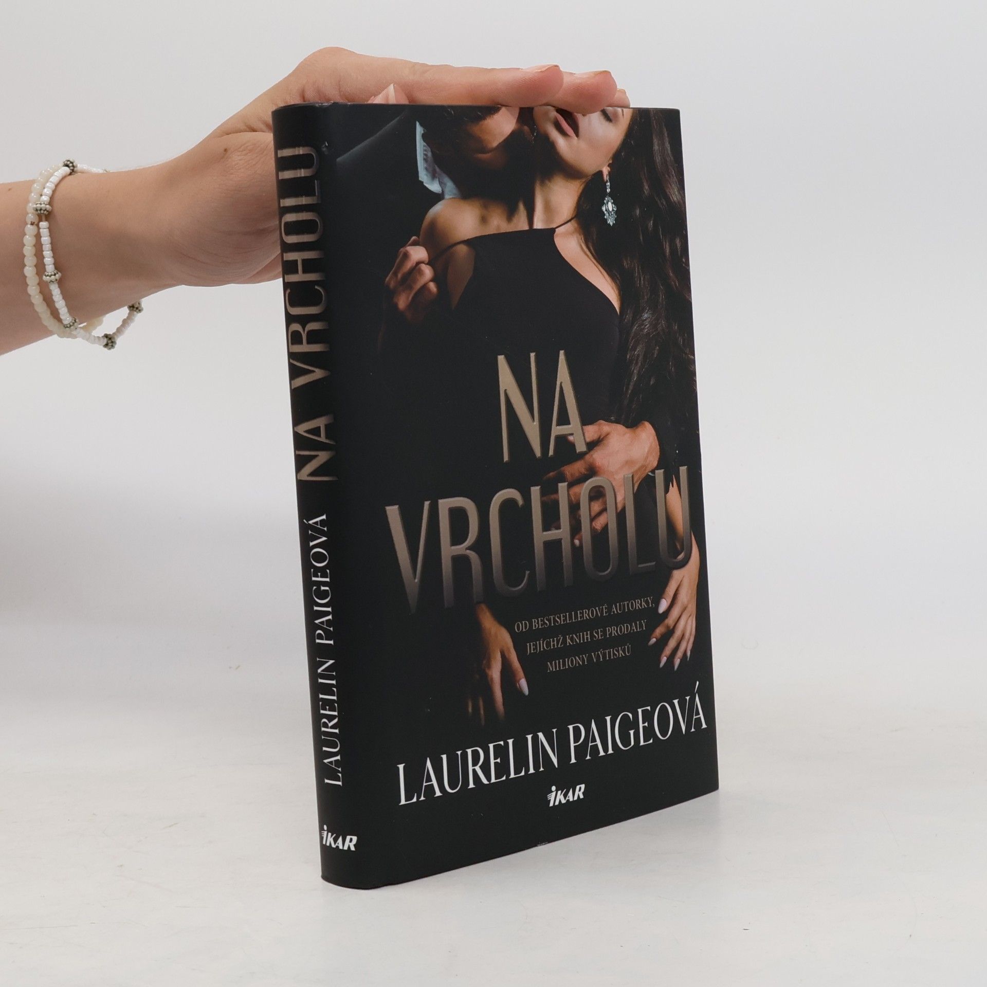 Laurelin Paige Na vrcholu