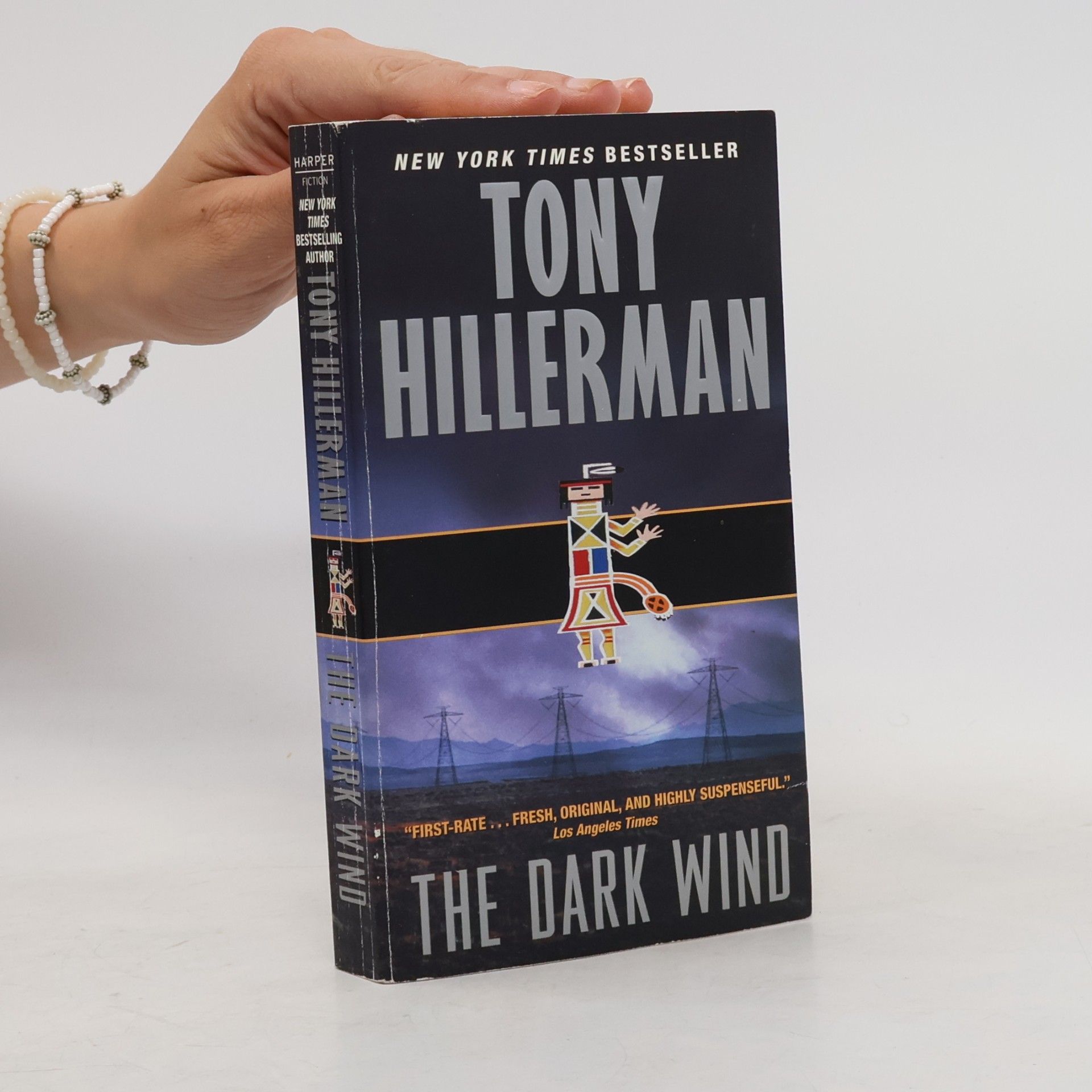 Tony Hillerman The Dark Wind