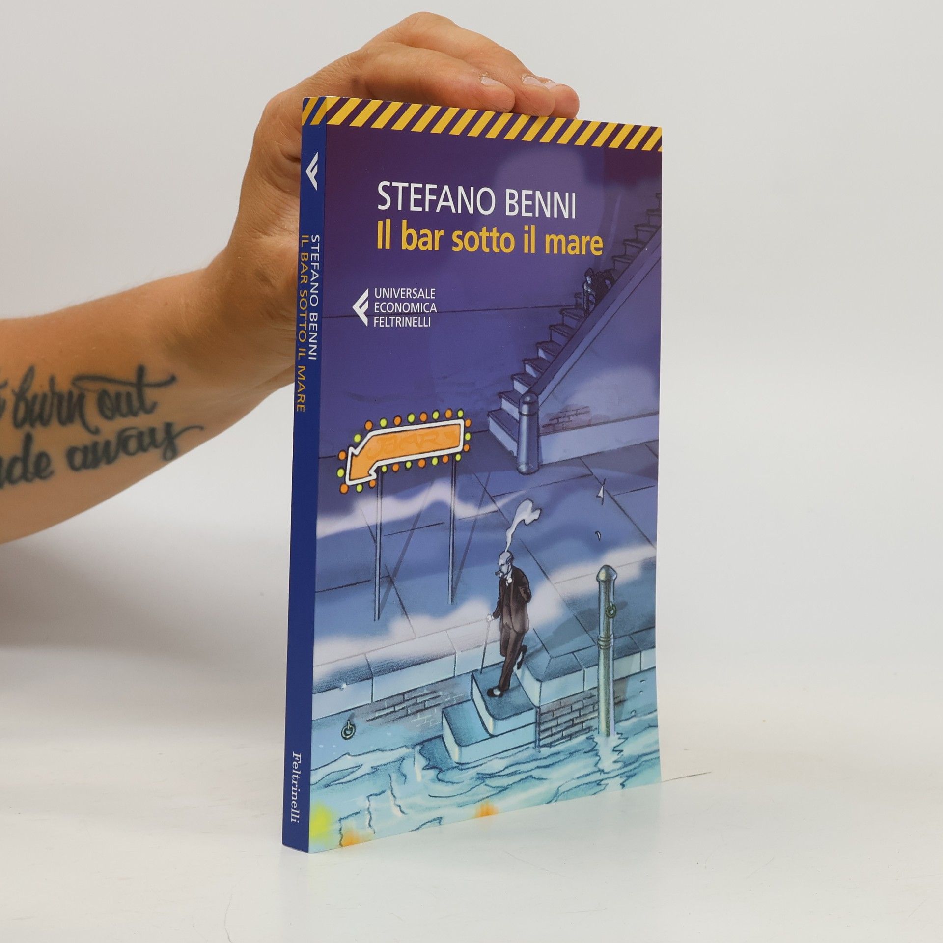 Stefano Benni Il bar sotto il mare
