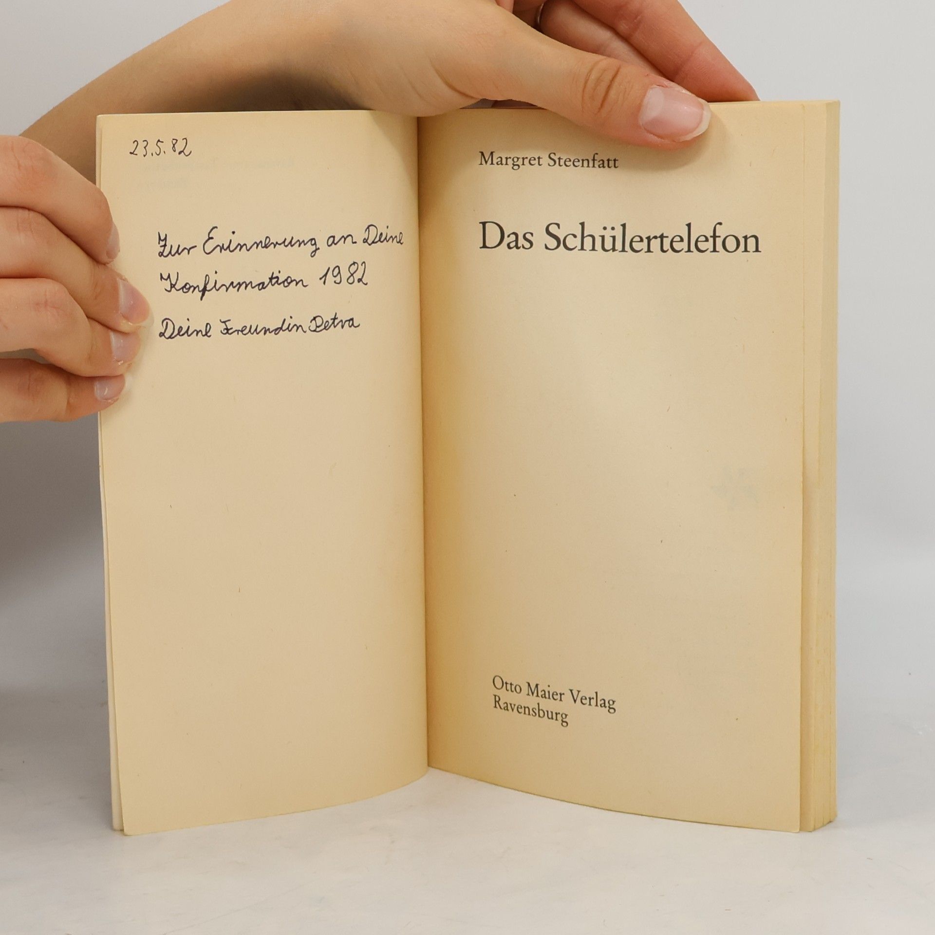 Margaret Steenfattová Das Schülertelefon