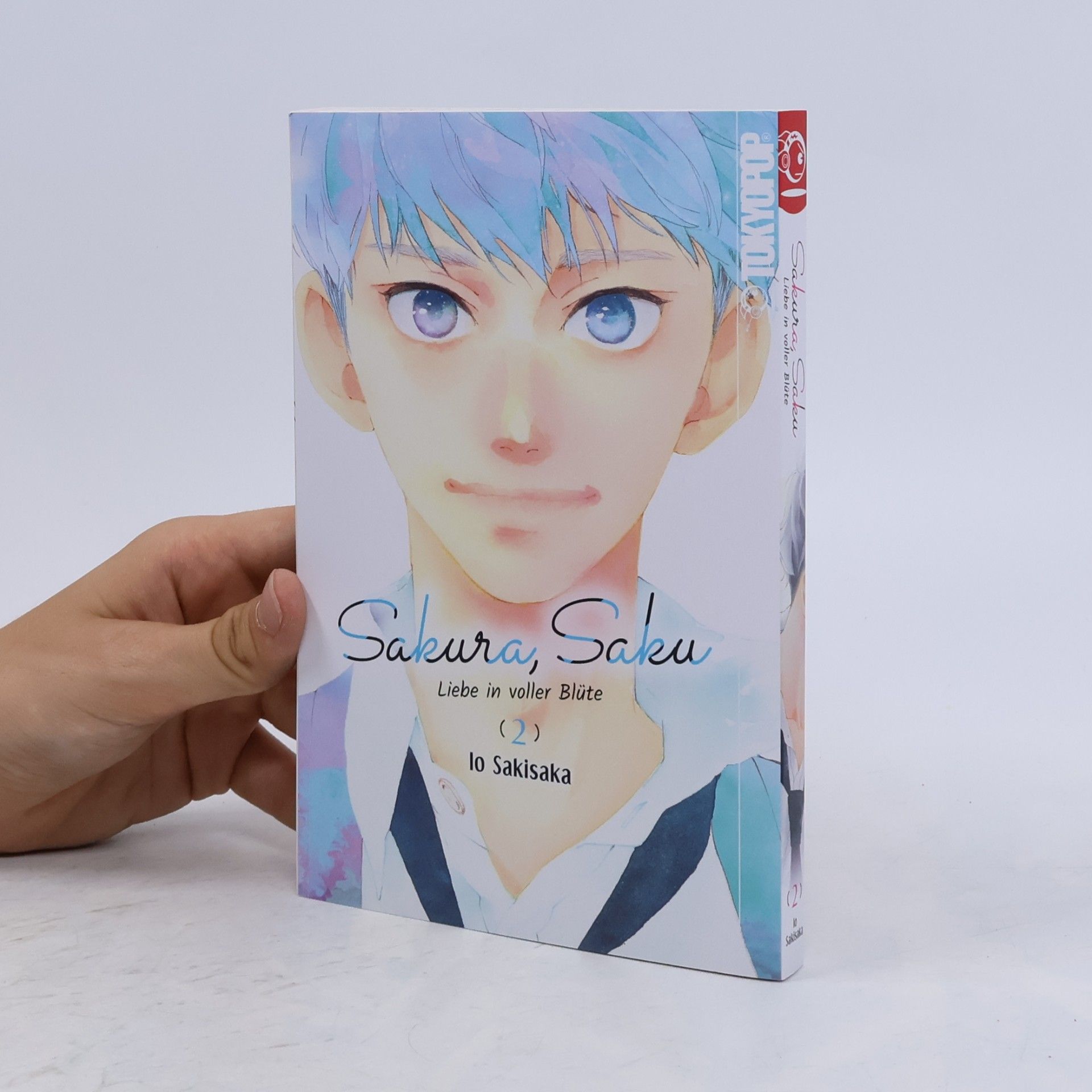 Constanze Thede Sakura, Saku