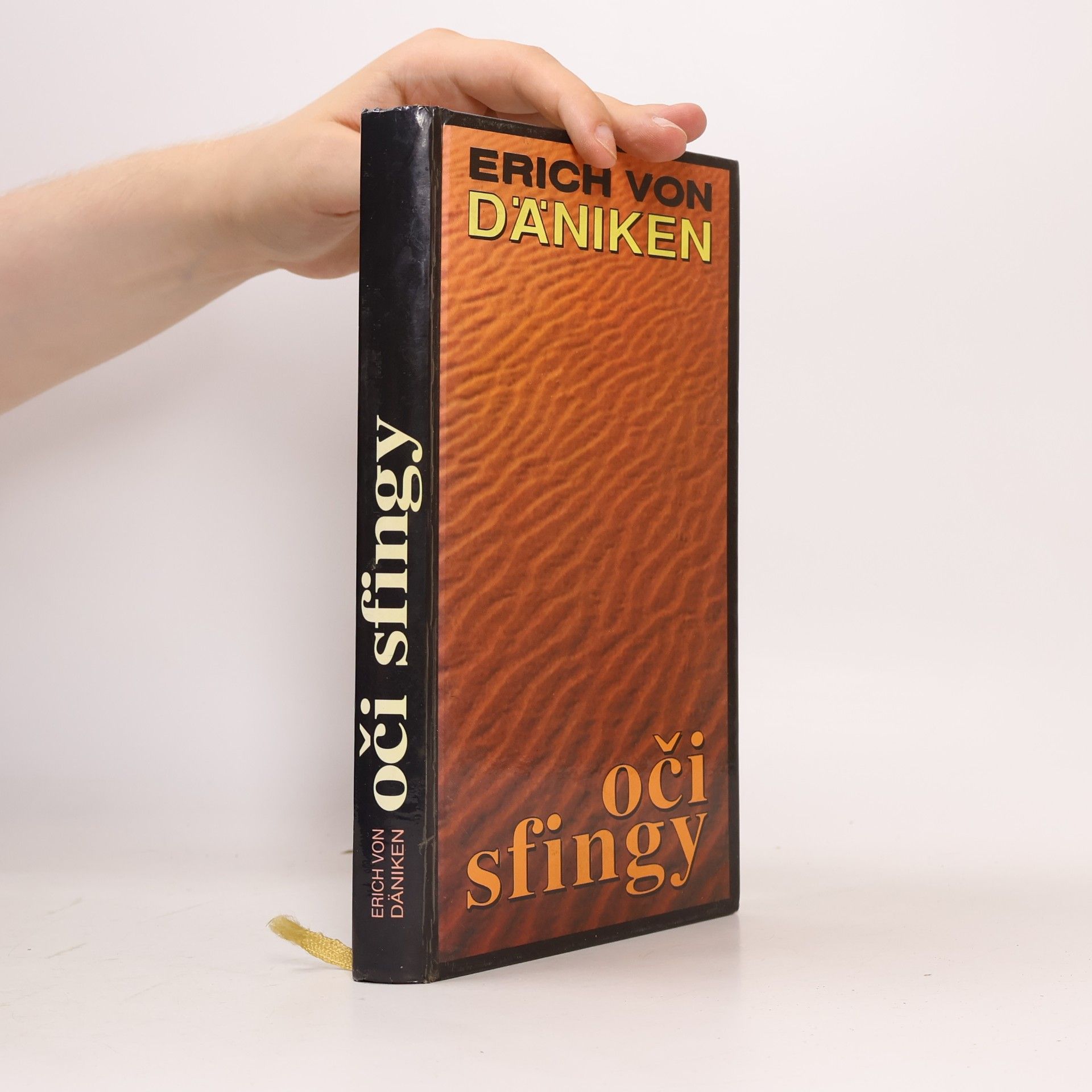 Erich von Däniken Oči sfingy