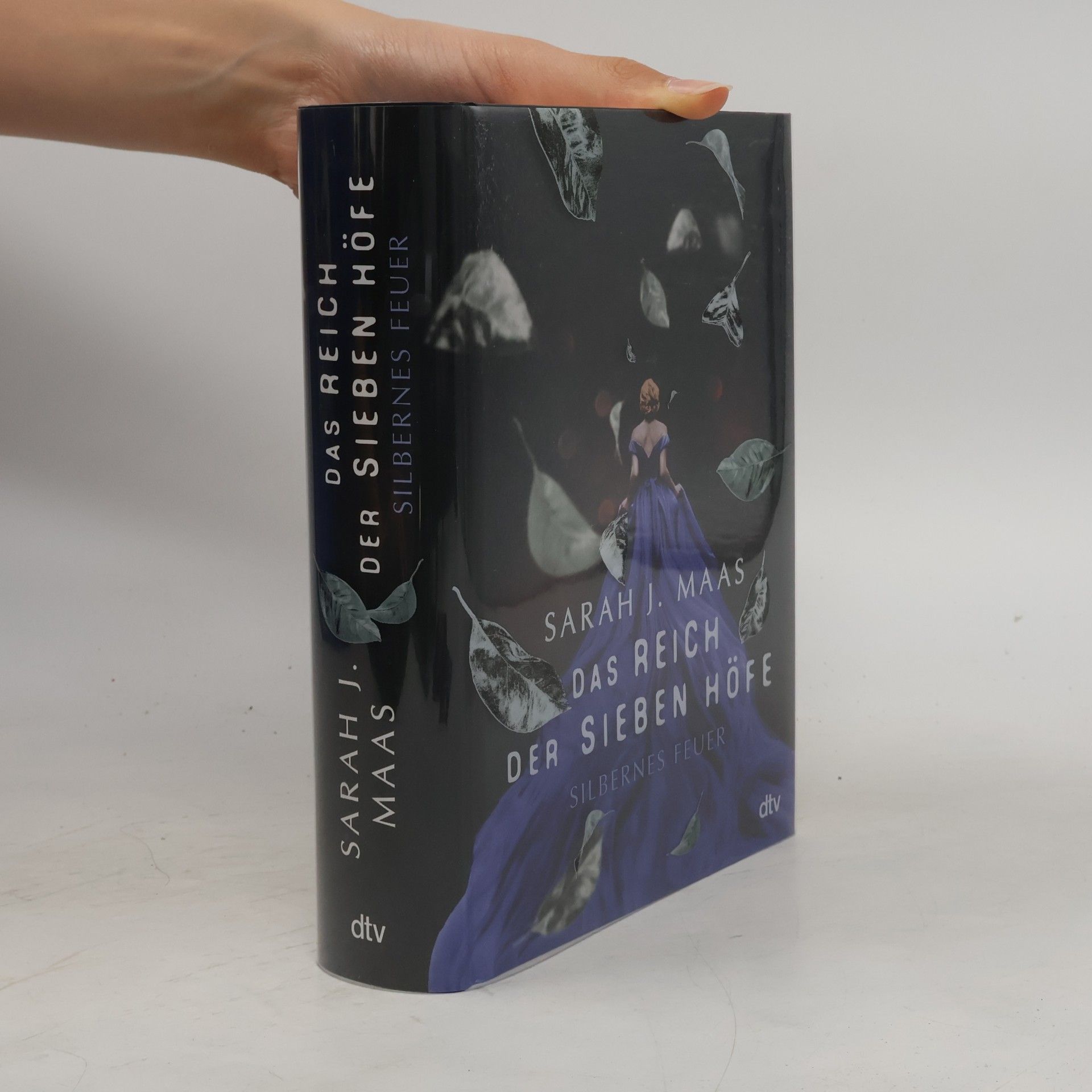 Sarah J. Maas Das Reich der sieben Höfe - silbernes Feuer