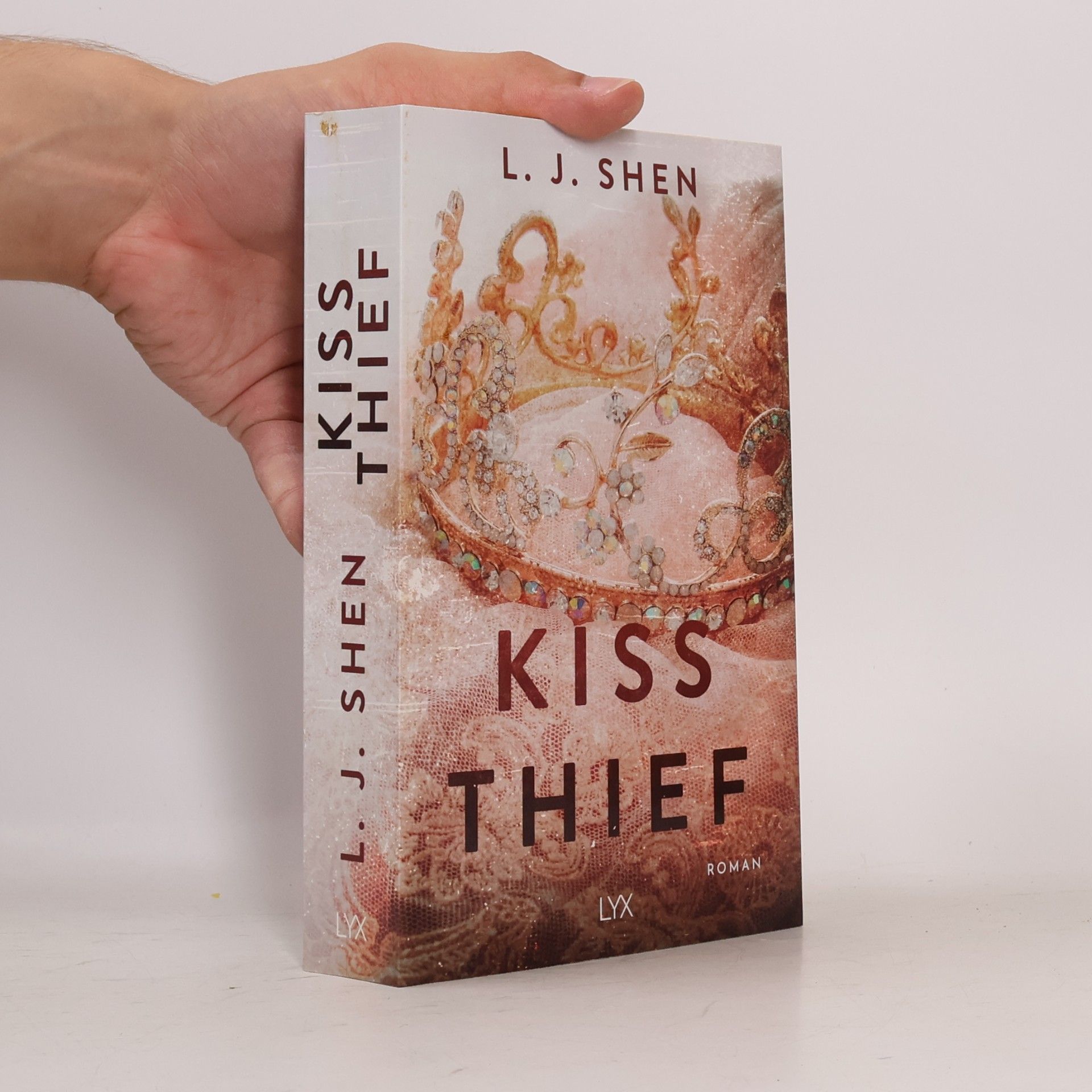 Kiss Thief