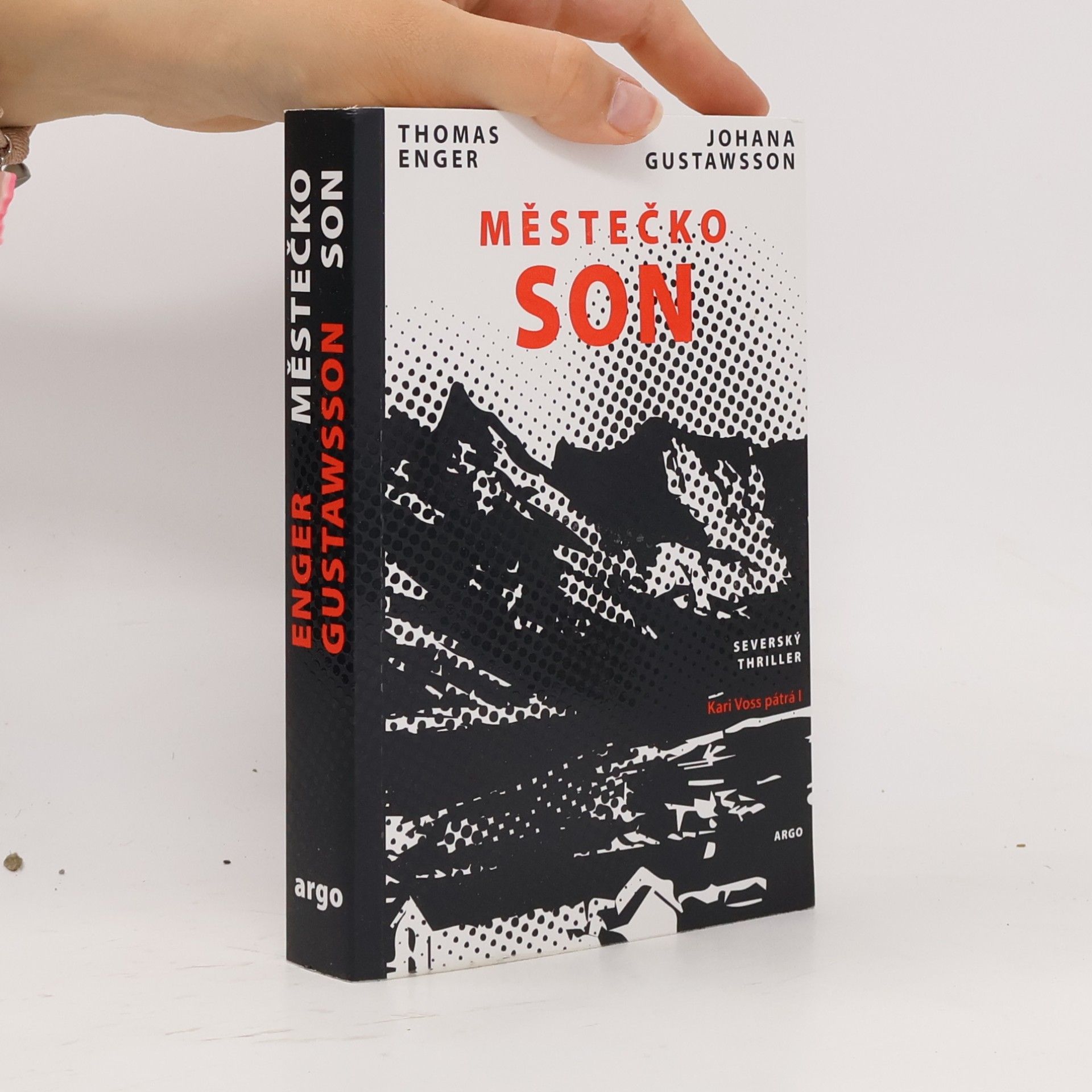 Johana Gustawsson Městečko Son