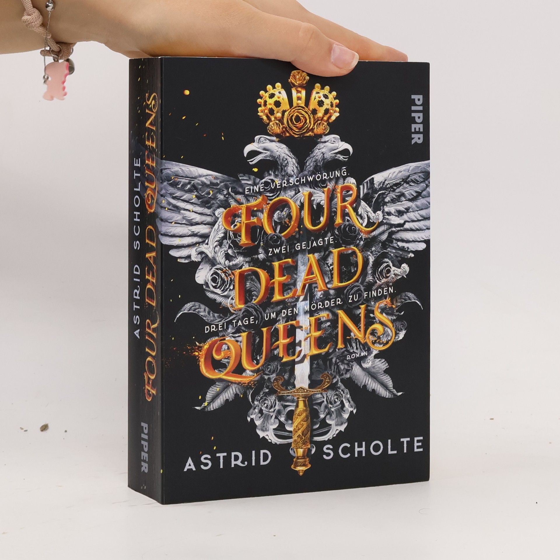 Astrid Scholte Four Dead Queens