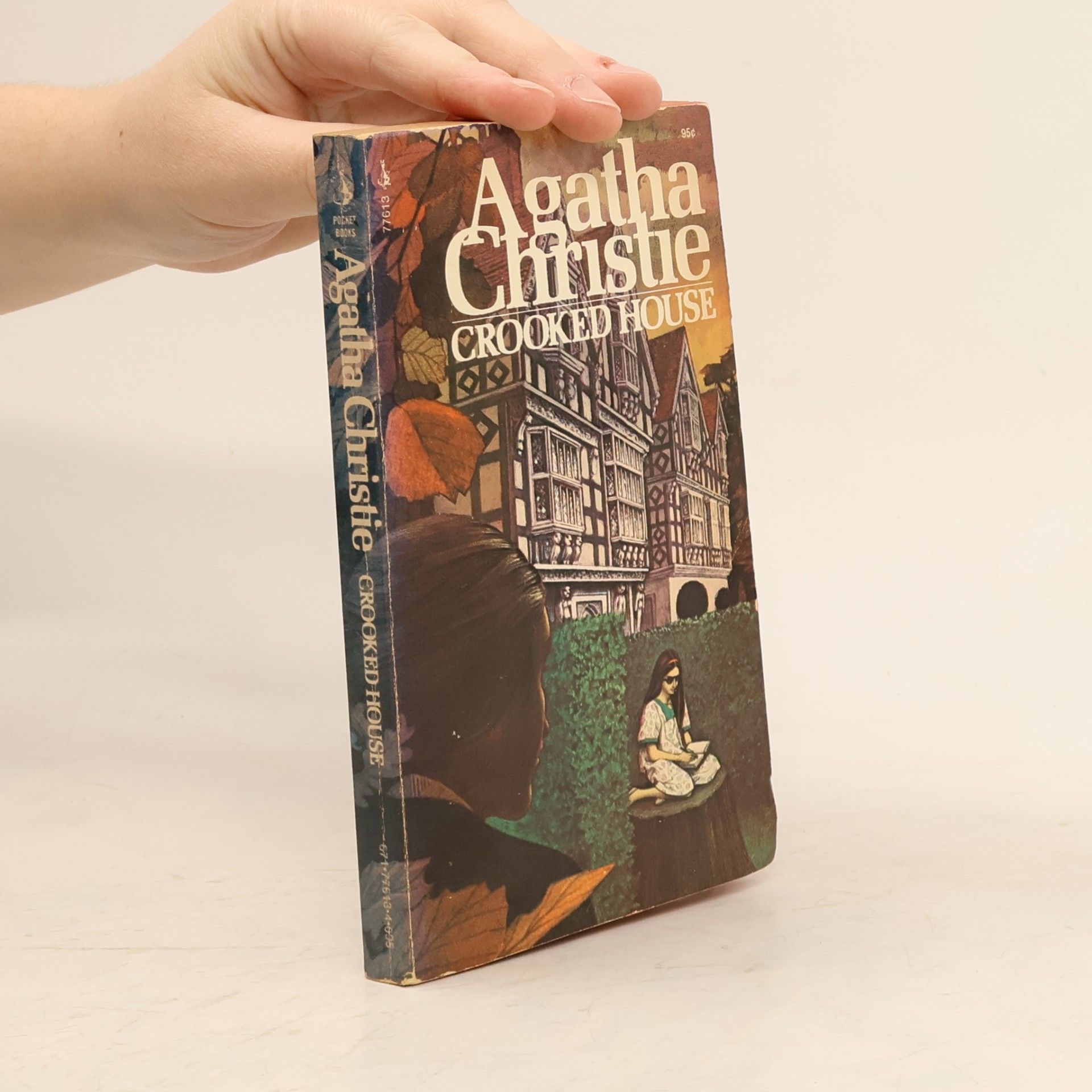 Agatha Christie Crooked House