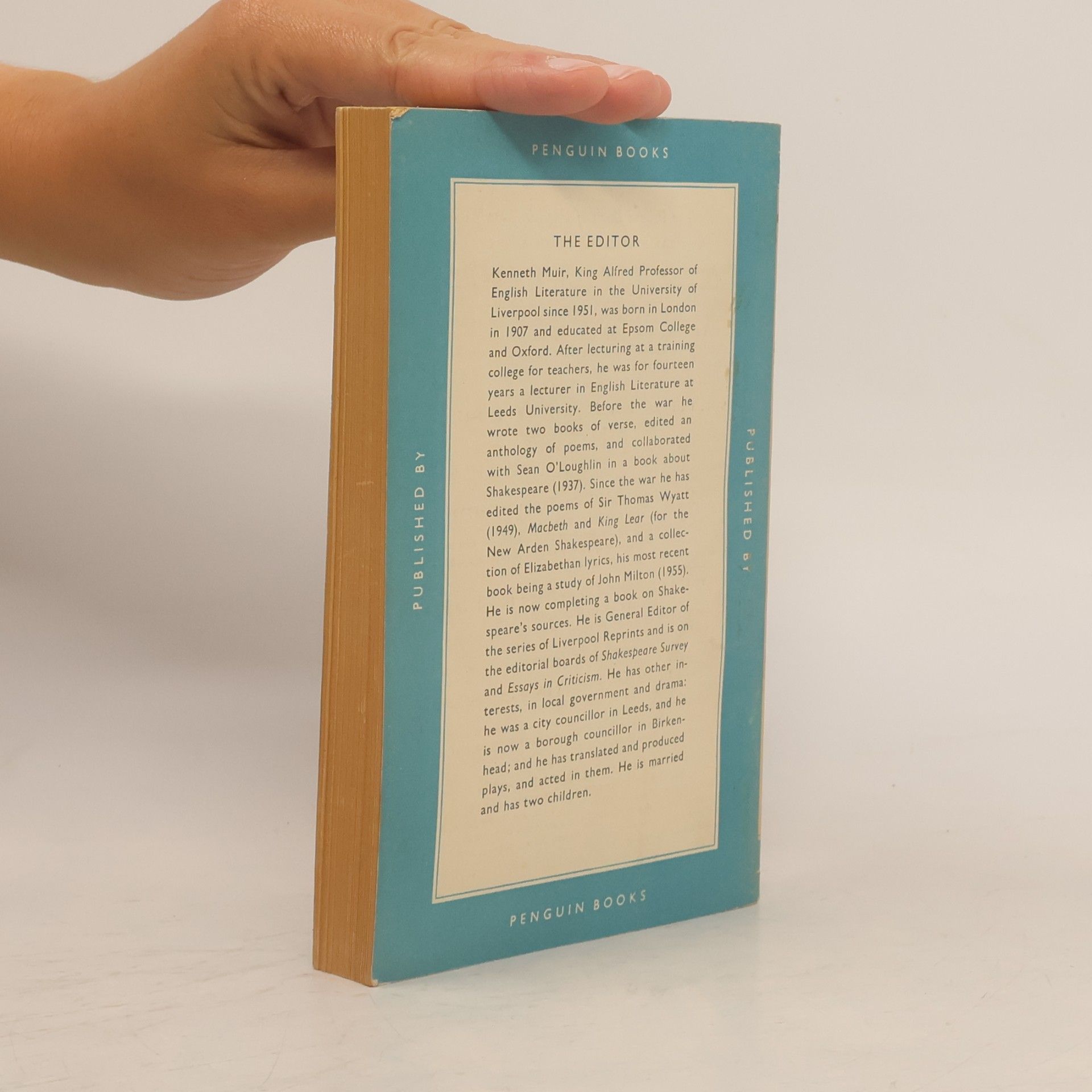 Kenneth Muir The Pelican Book of English Prose I.