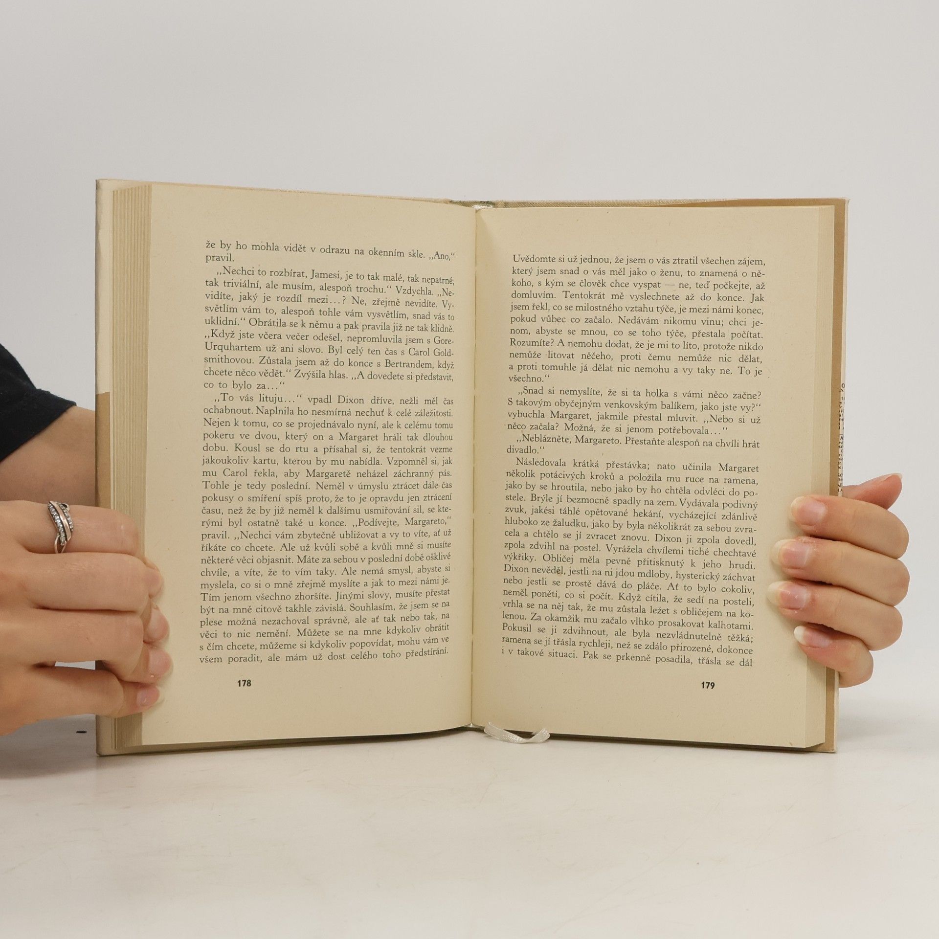 Kingsley Amis Šťastný Jim