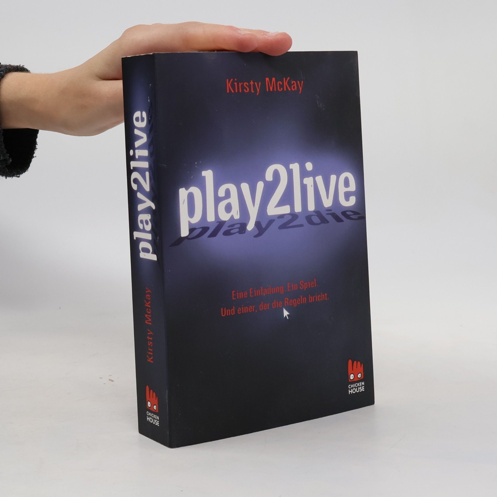 Kirsty McKay play2live
