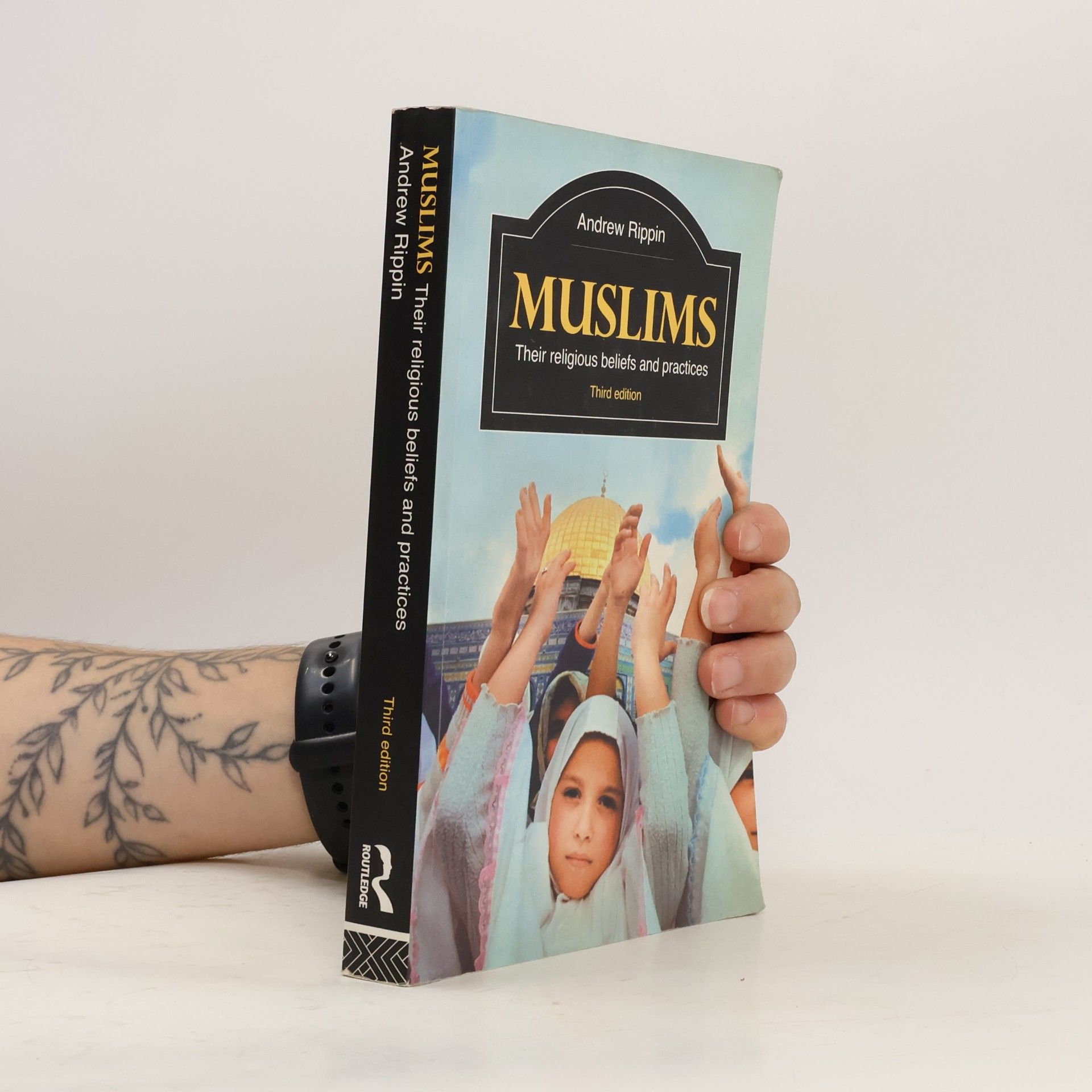 Teresa Bernheimer Library of Religious Beliefs and Practices: Muslims